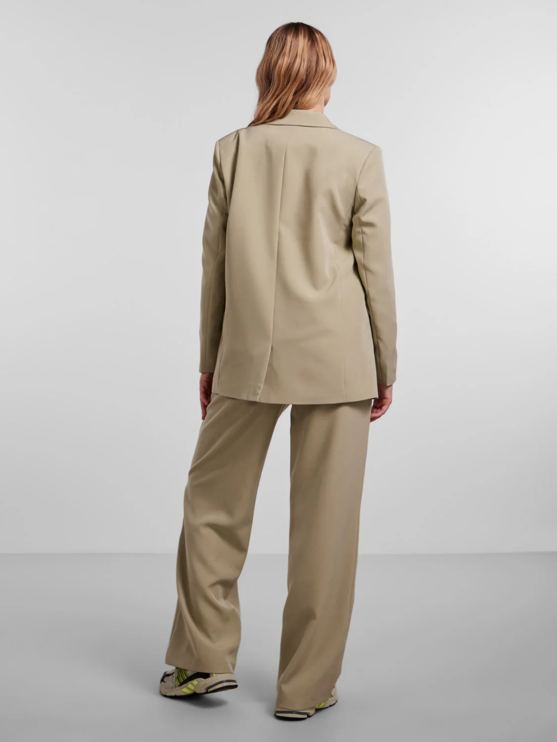 Amelia Oversized Blazer (Tea) - Image 4