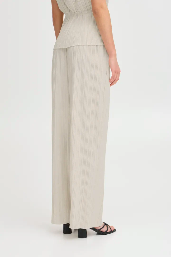 Ana Wide Leg Plisse Pants (Almond Milk) - Image 4