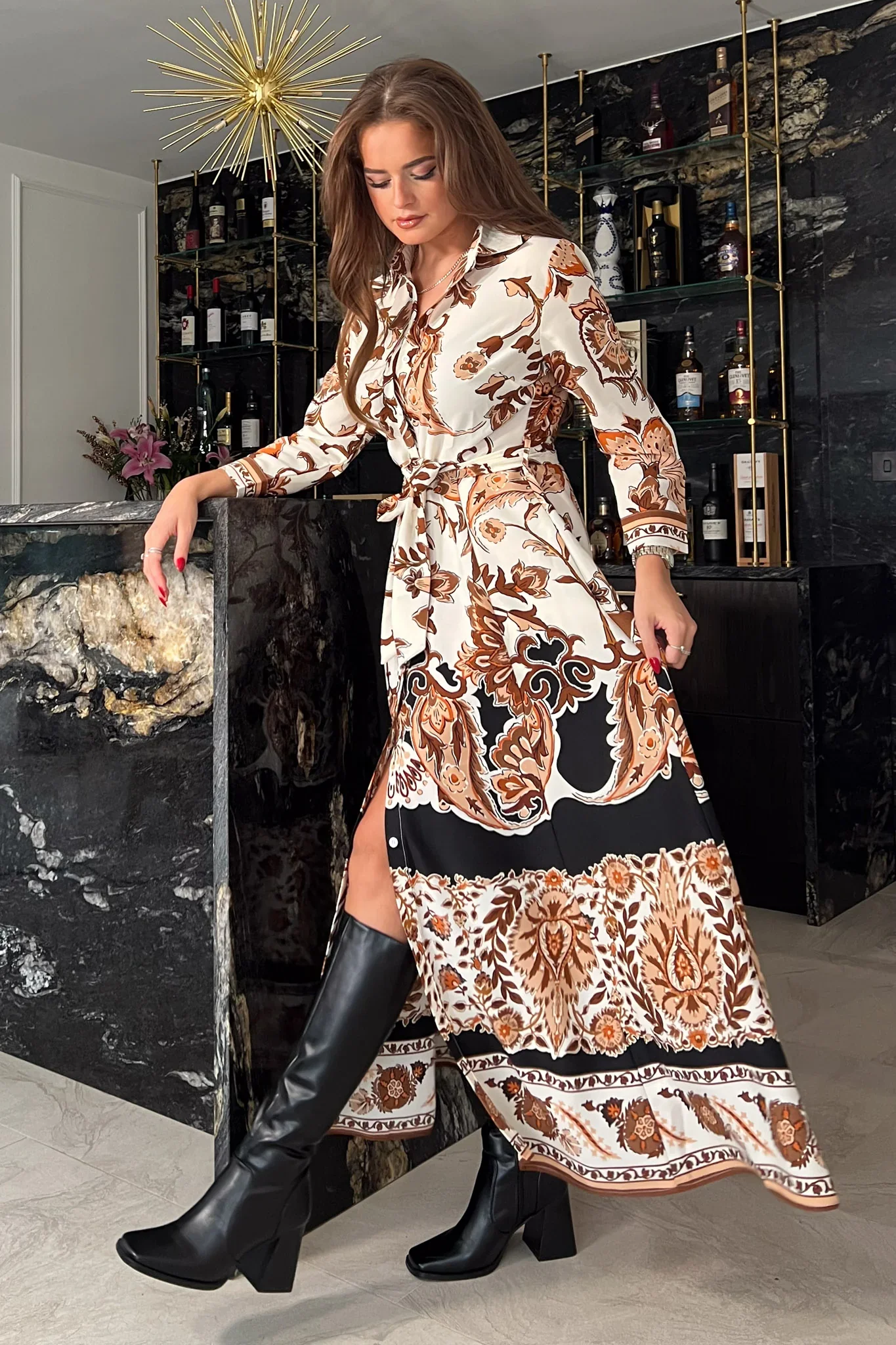 ANGELA BOARDER PRINT SHIRT MAXI DRESS (BROWN) - Image 4