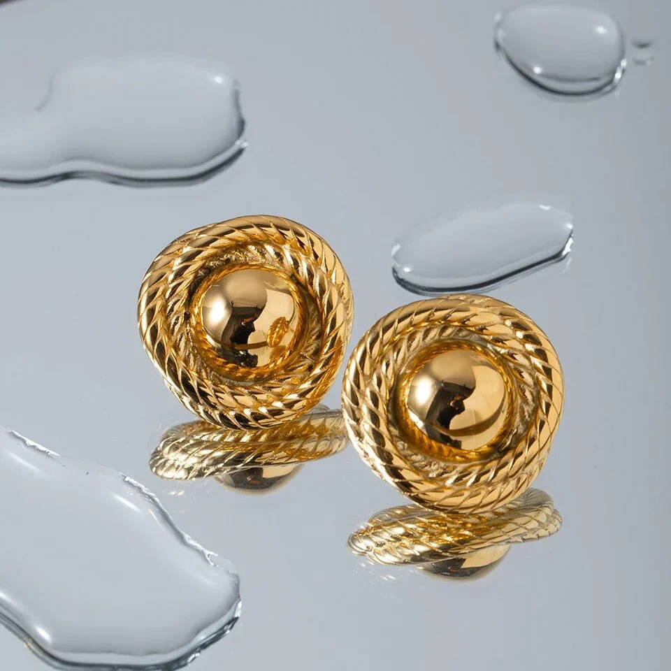 Annalisa Earrings (Gold) - Image 7