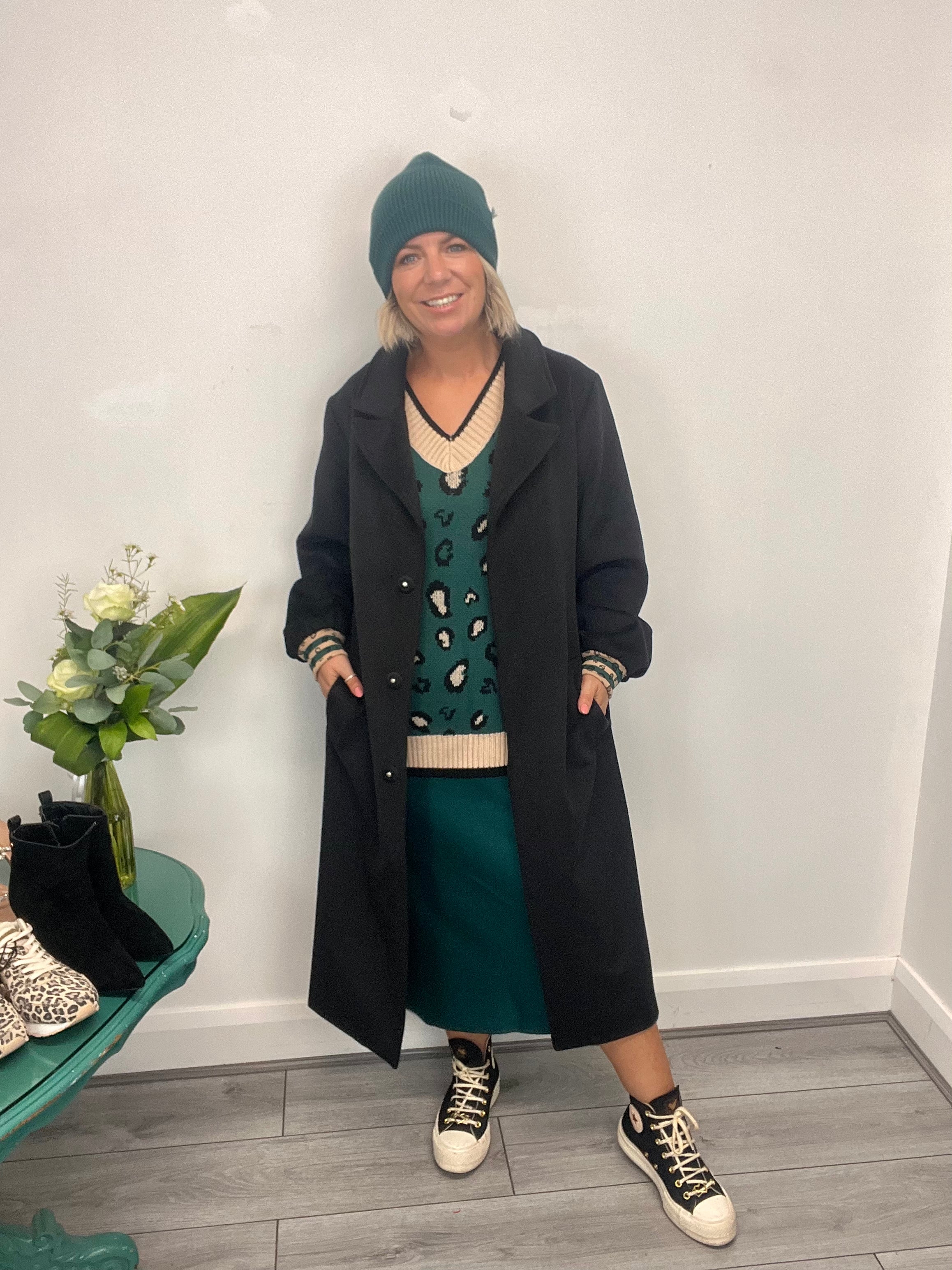 Aoibheann Coat (Black) - Image 6