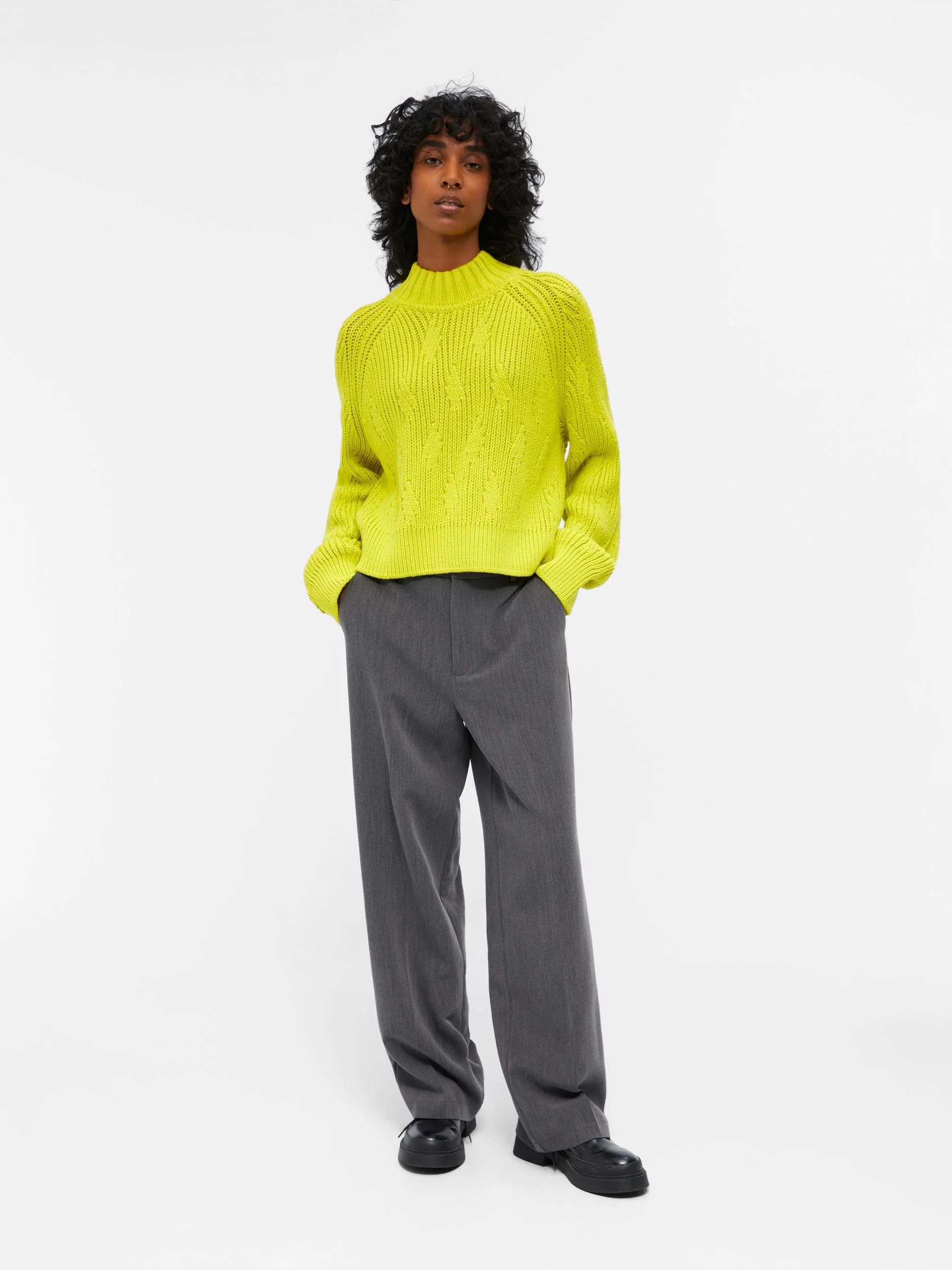 APRIL CHUNKY KNIT JUMPER (EVENING PRIMROSE) - Image 3