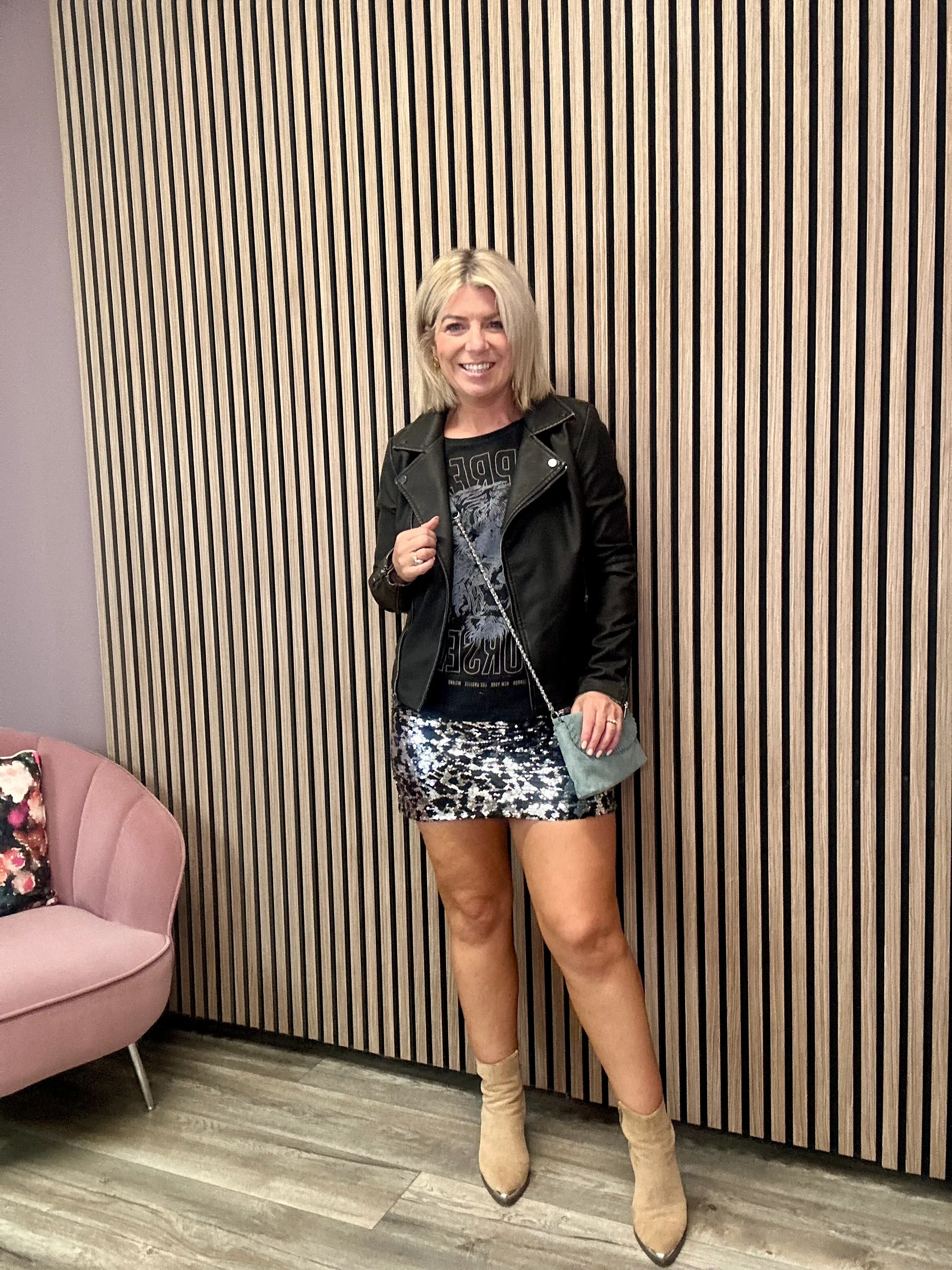 Audrina Sequin Mini Skirt (Black/Silver) - Image 5