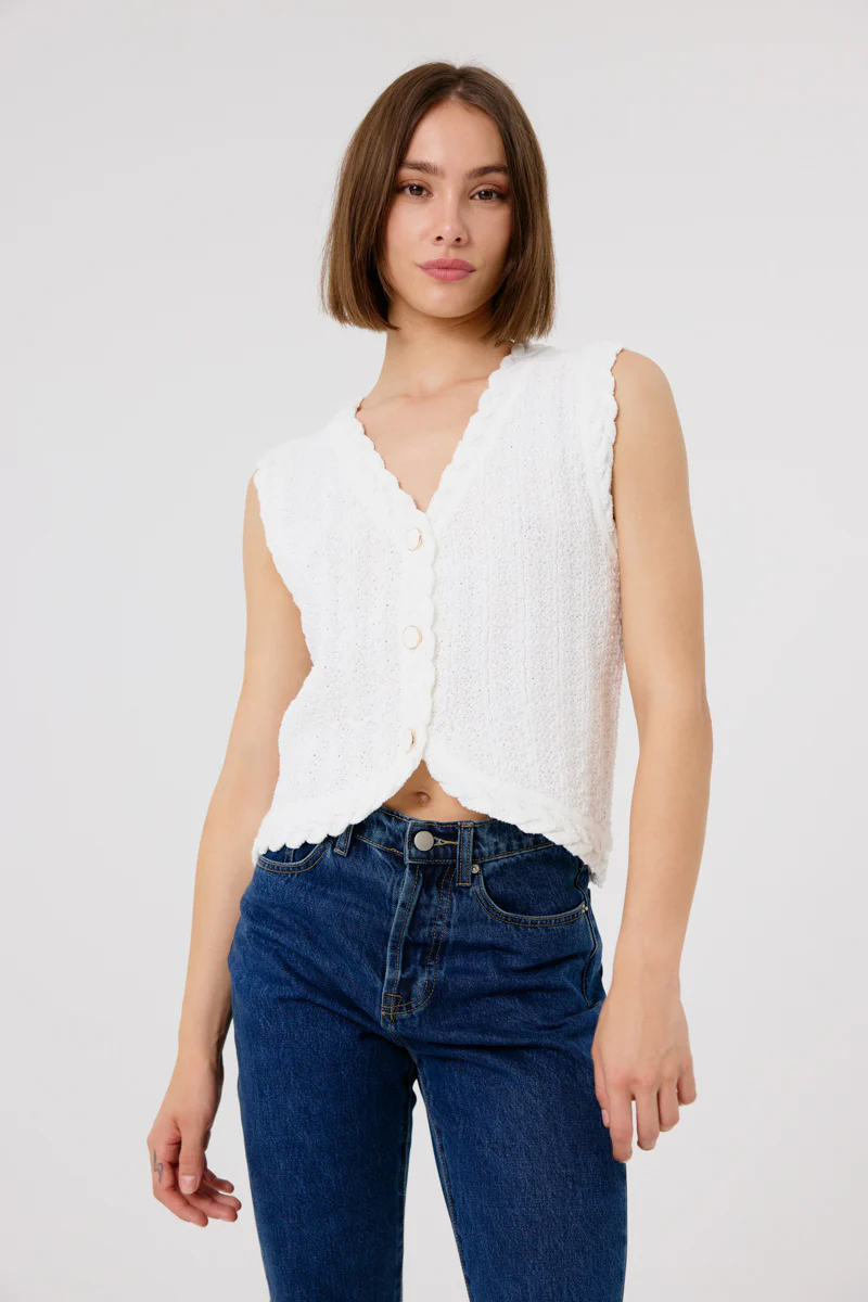 Aya Sleeveless Cardigan (White)