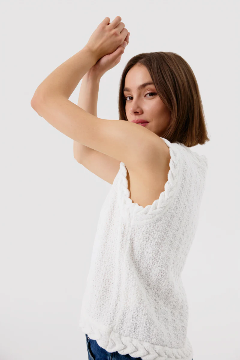 Aya Sleeveless Cardigan (White) - Image 2
