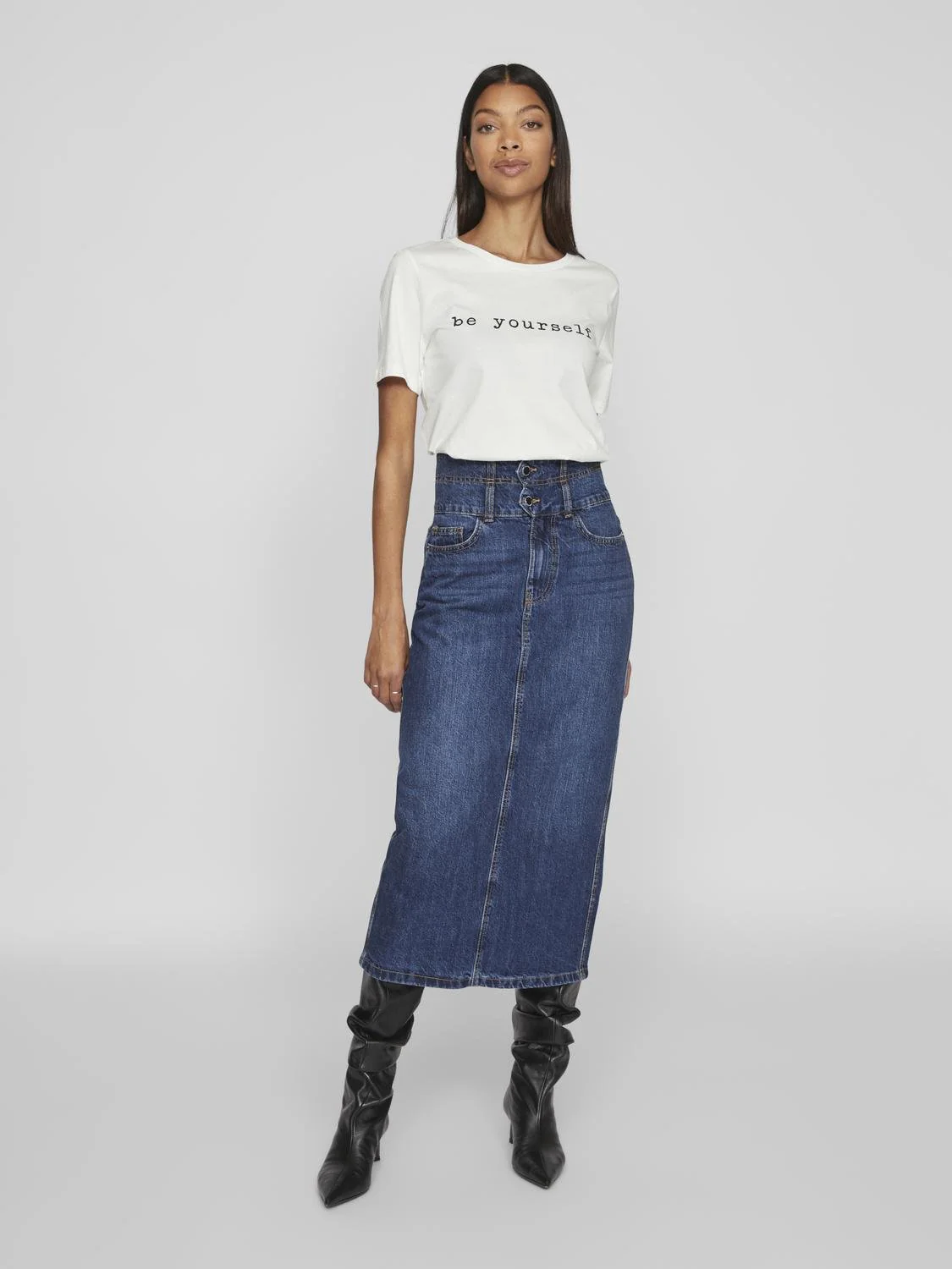 BE YOURSELF T-SHIRT (WHITE/BLACK) - Image 2