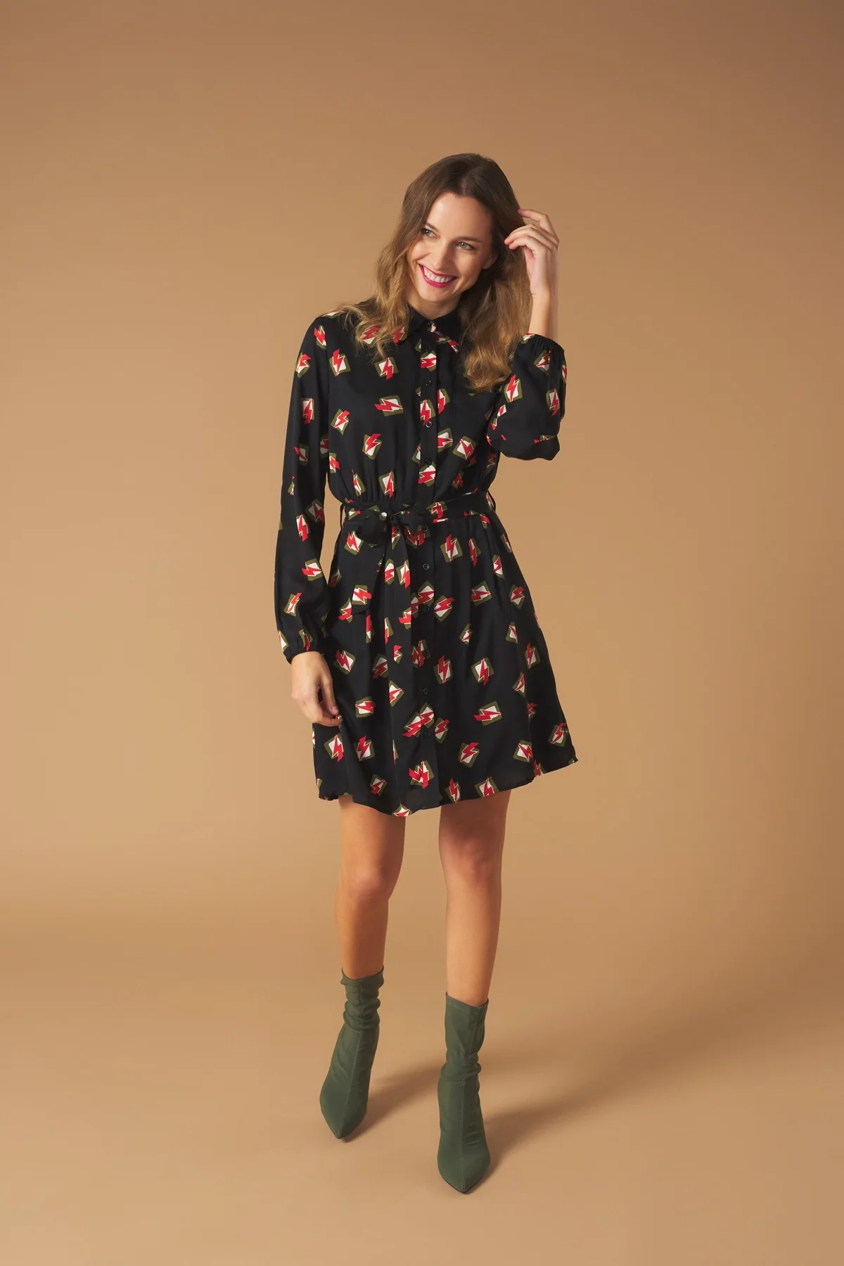 BOLT SHIRT DRESS (BLACK) - Image 4
