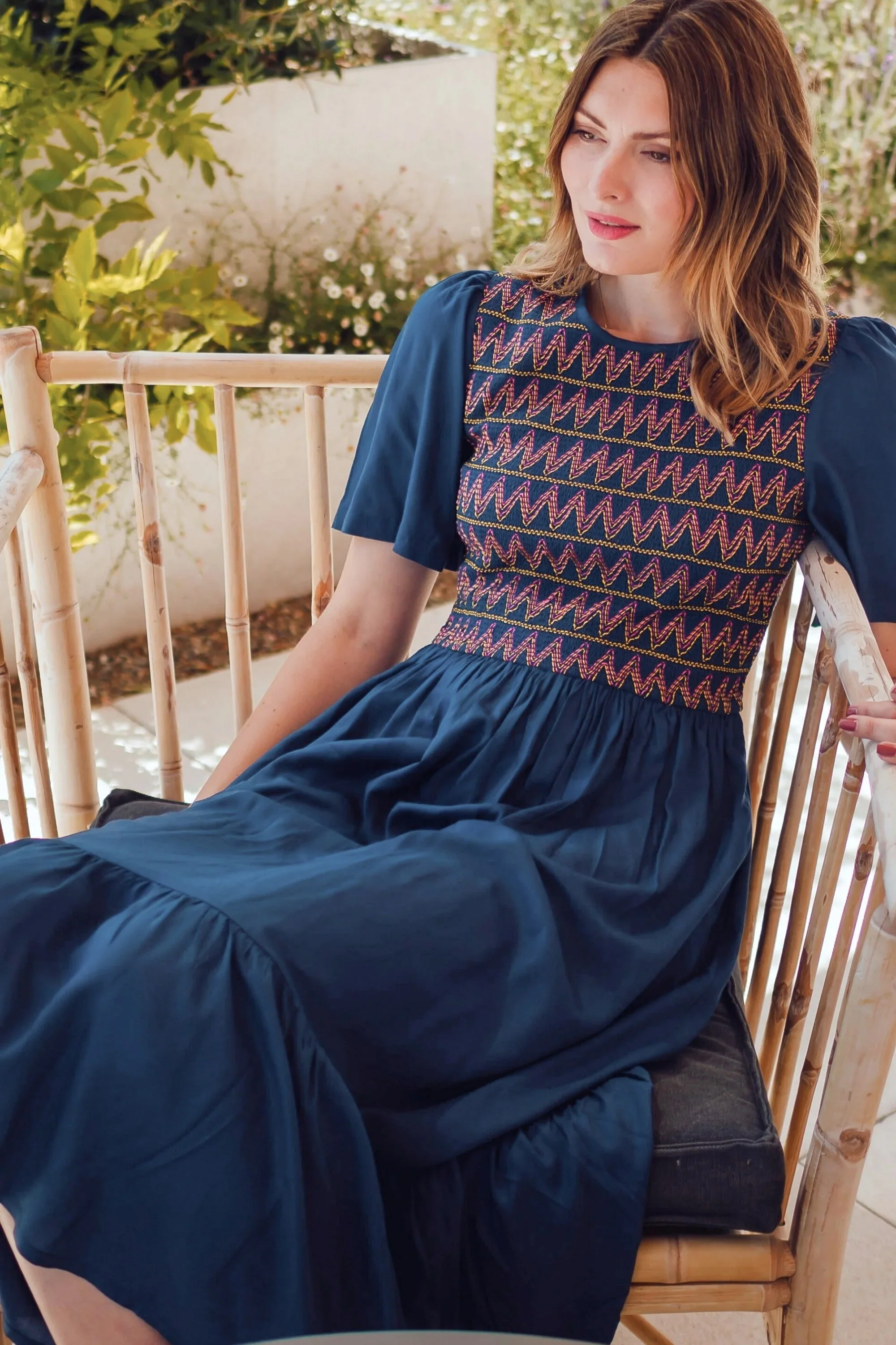 Brielle Midi Shirred Dress (Washed Navy Zigzag Shirring) - Image 2