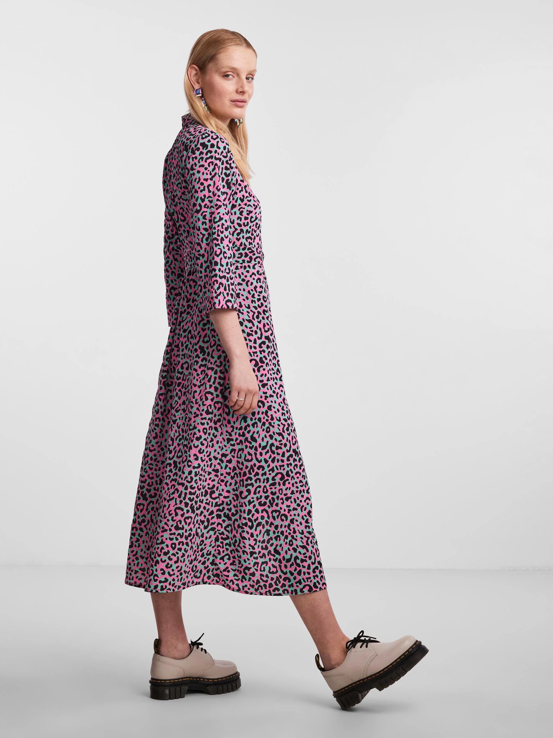 Caura Shirt Dress (Electric Green/Leo) - Image 2
