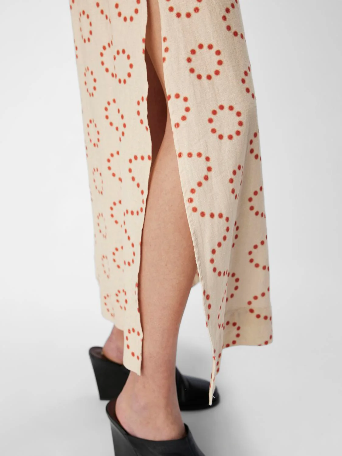 Chany Long High Waisted Skirt (Sandshell/Flame Scar) - Image 4