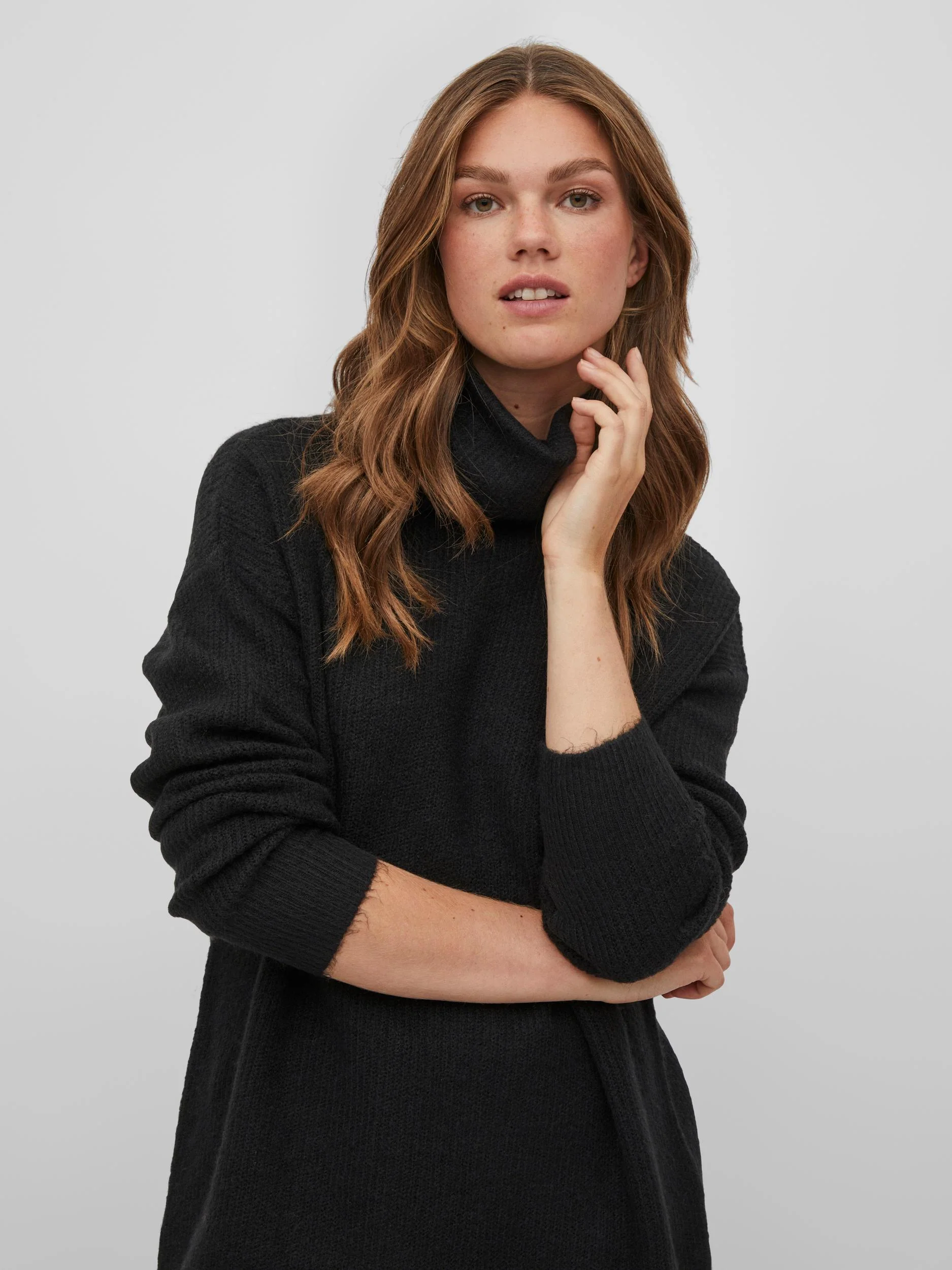 CILLA ROLL NECK KNIT TUNIC (BLACK) - Image 2
