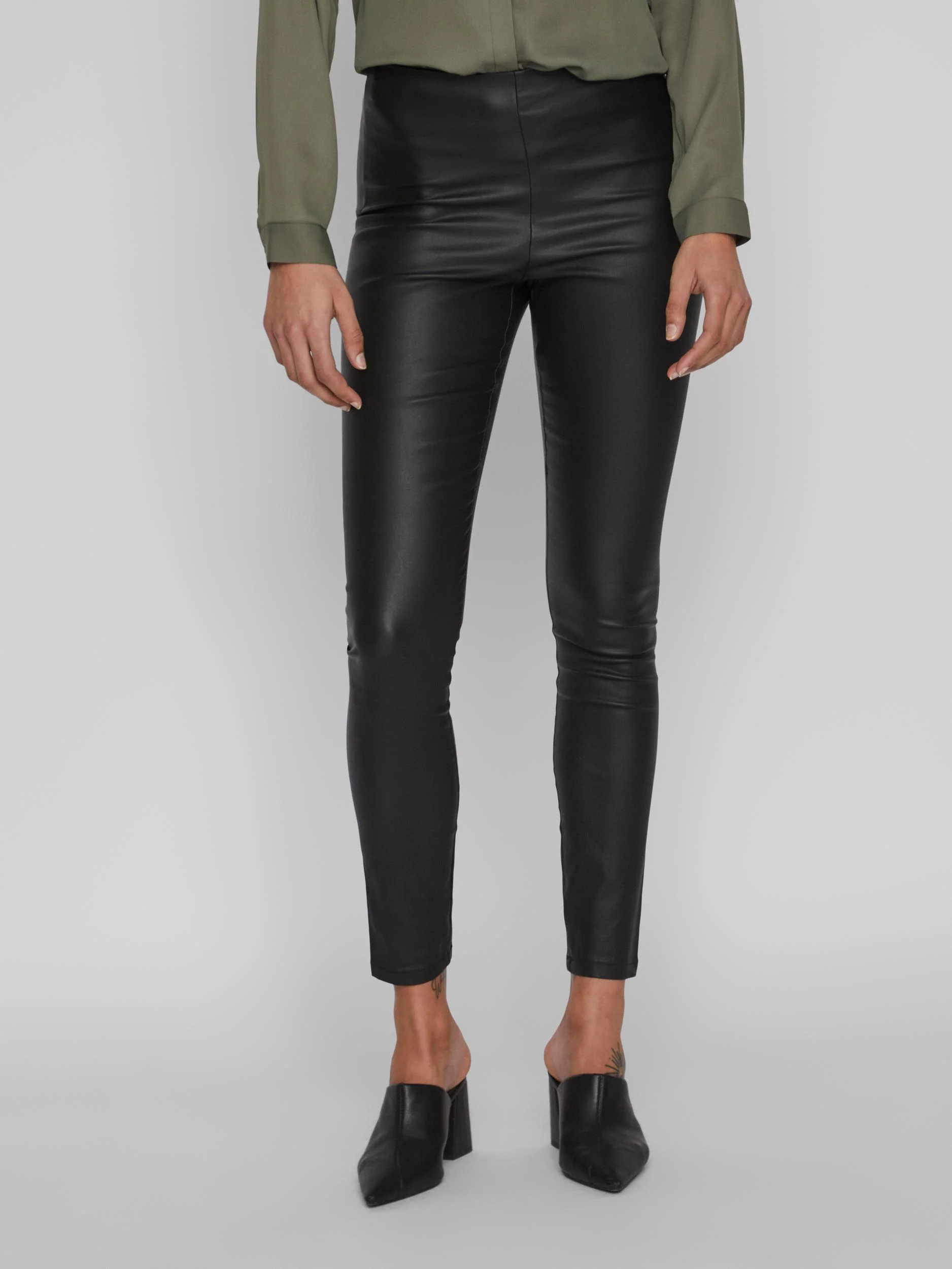COMMIT COATED PANTS (BLACK) - Image 2