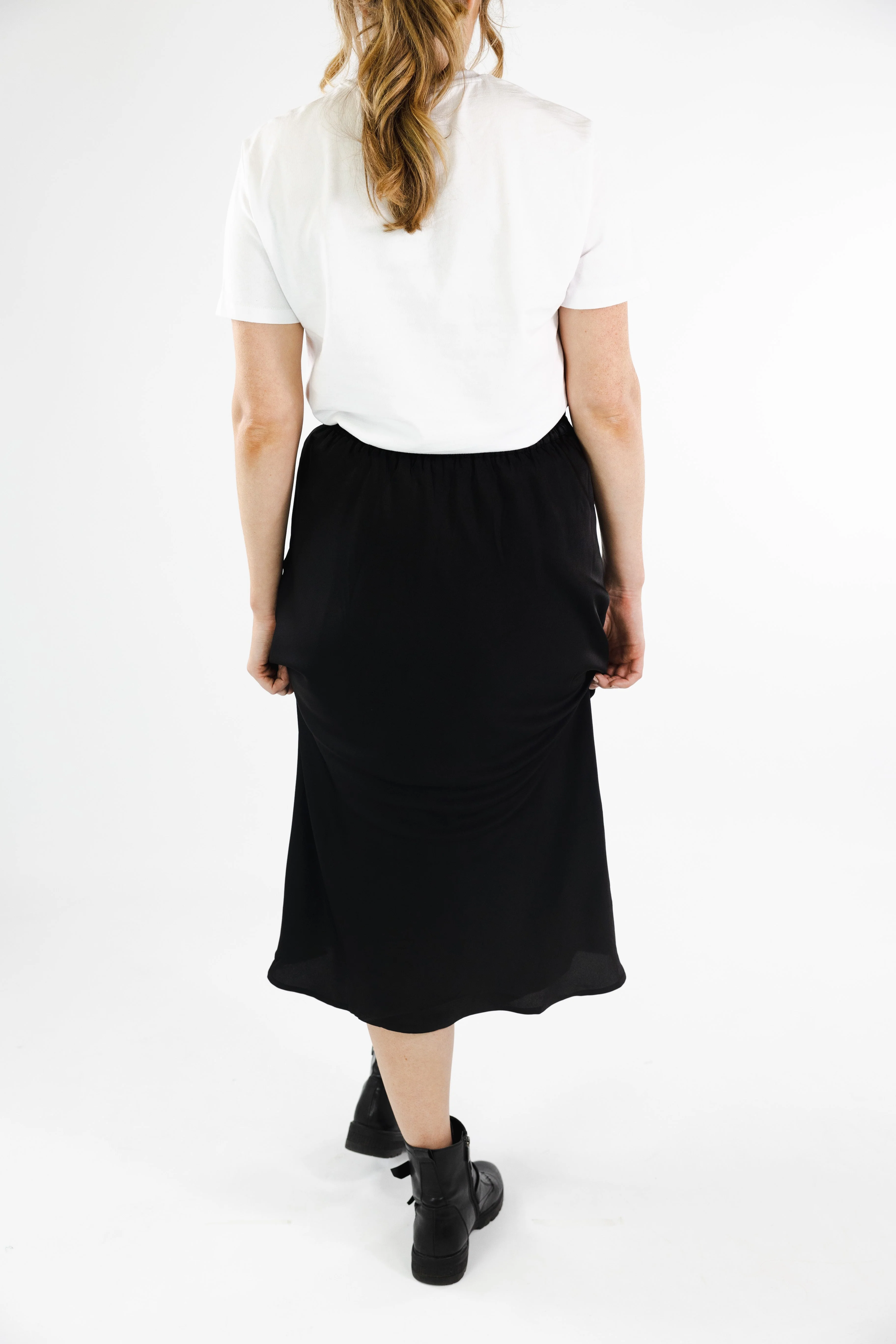 Fleur Skirt (Black) - Image 3