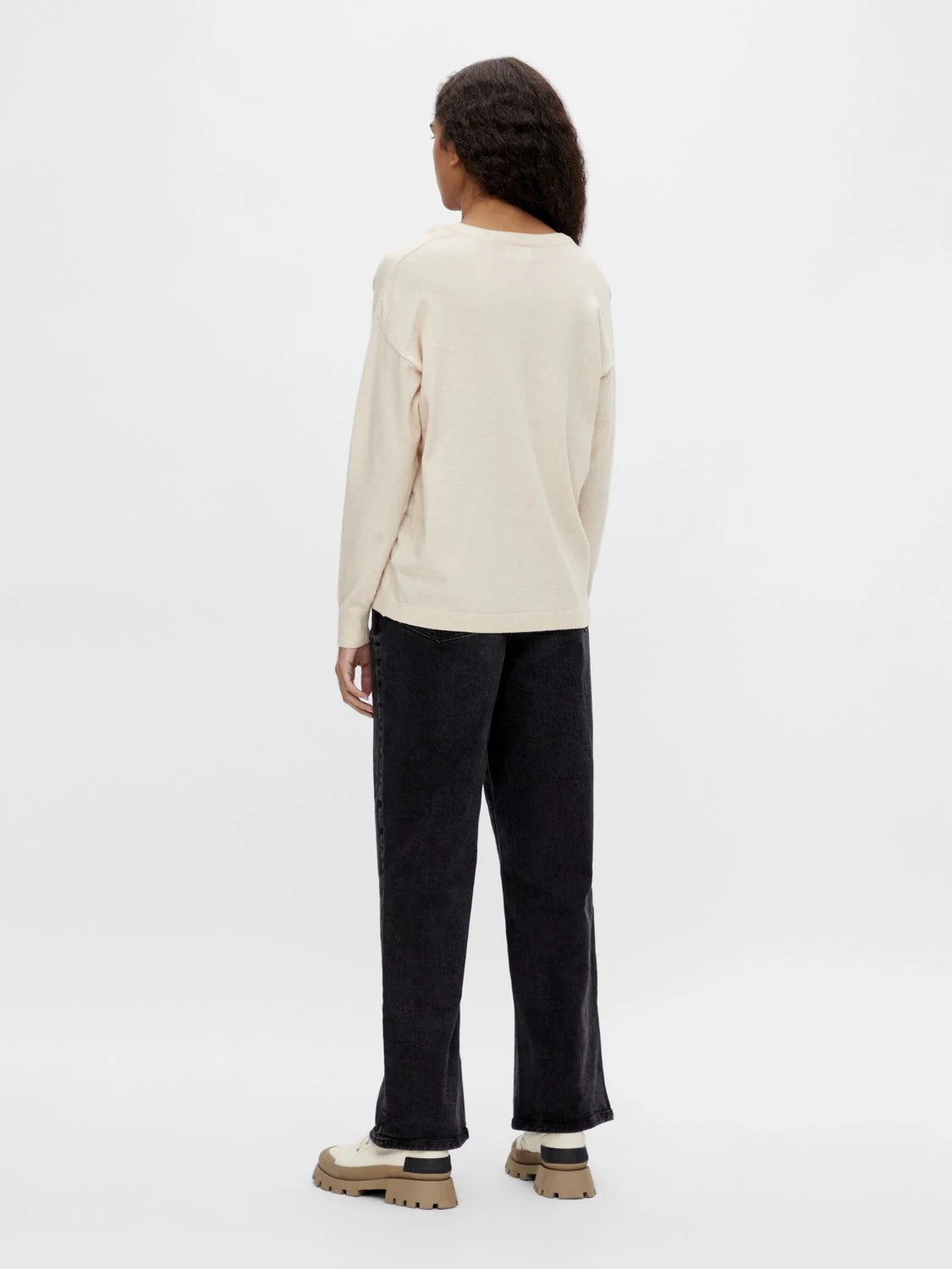 Eleana V-Neck Jumper (Sandshell) - Image 3