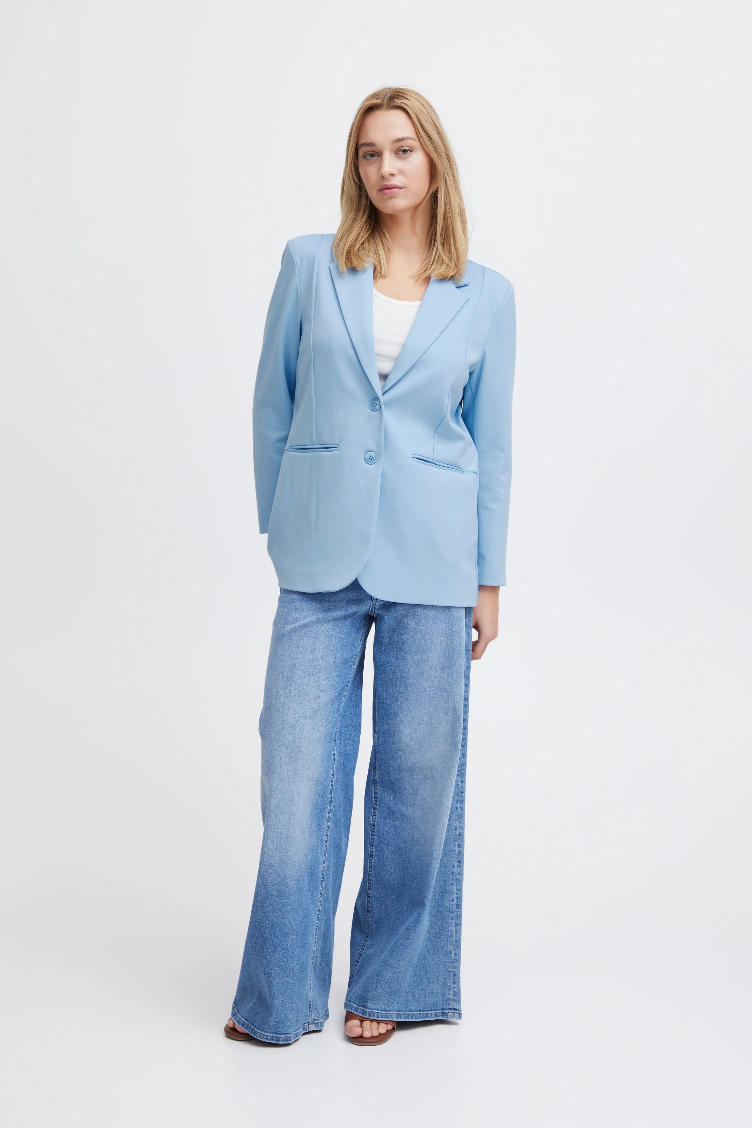 KARLA OVERSIZED BLAZER (DELLA ROBIA BLUE) - Image 2