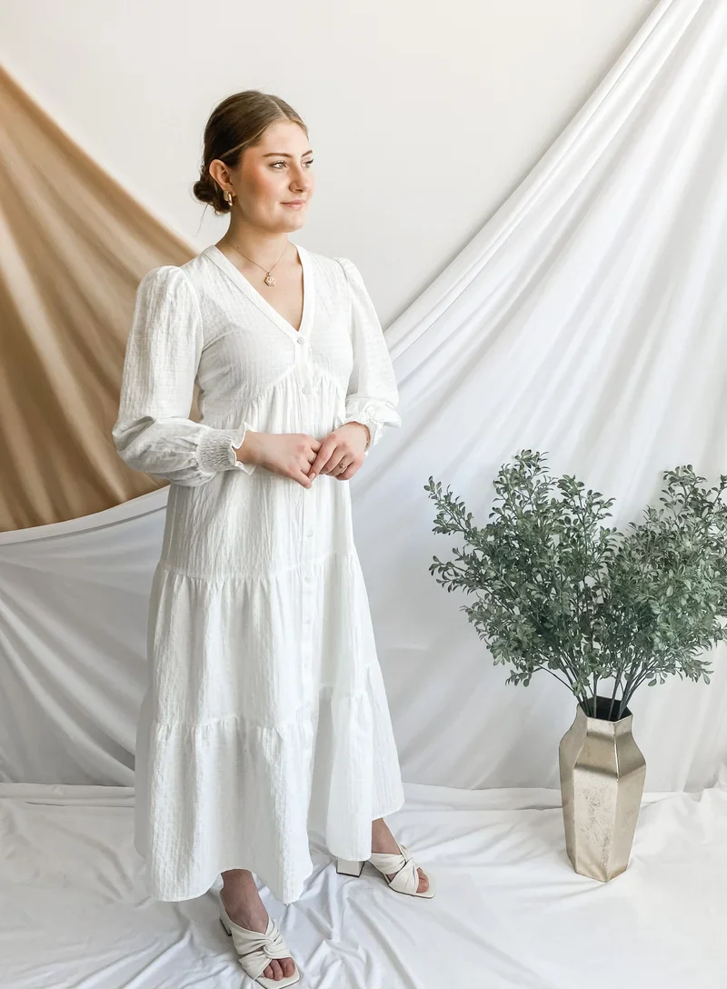 DAISY DRESS (WHITE)