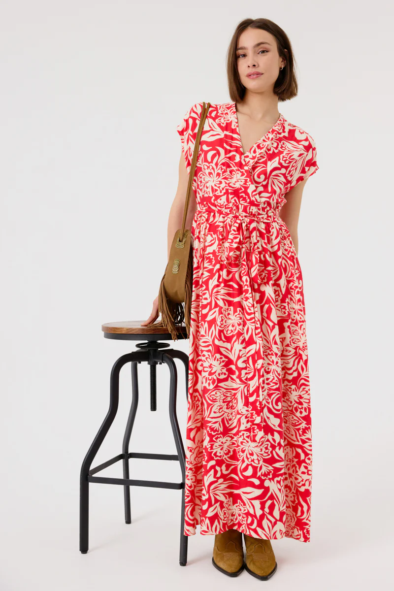 Danna Sleeveless Dress (Red) - Image 3