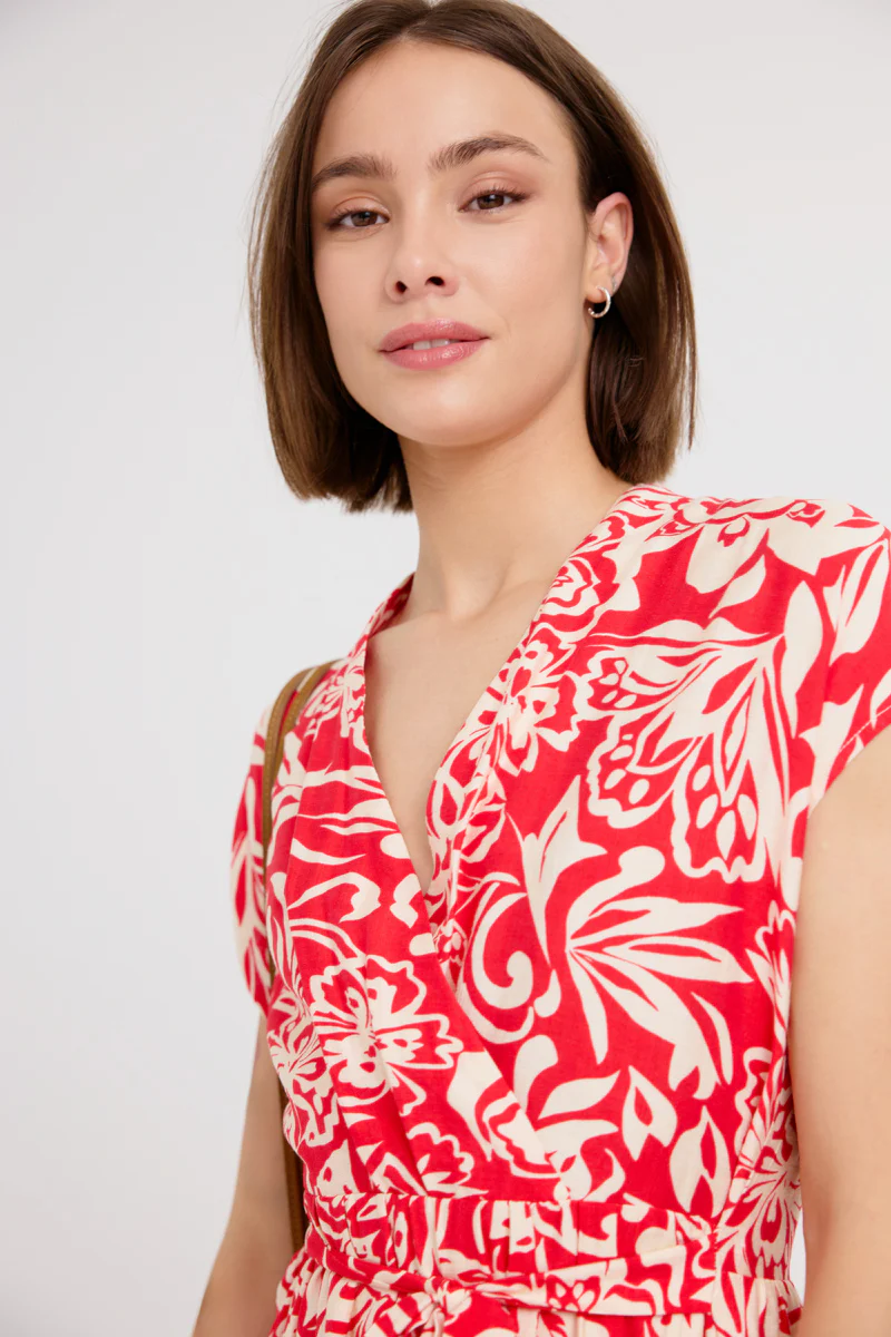 Danna Sleeveless Dress (Red) - Image 5