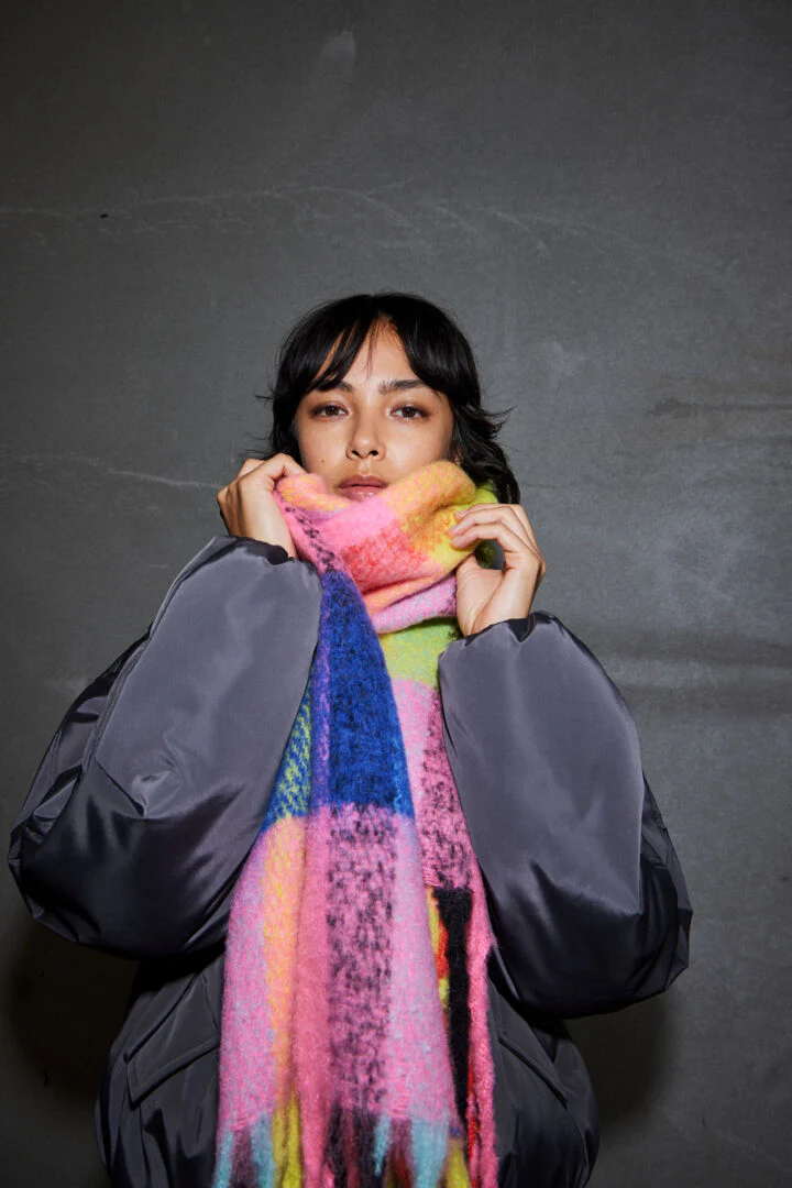 Dima Scarf (Super Pink) - Image 2
