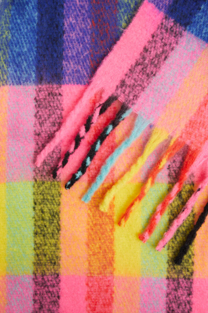 Dima Scarf (Super Pink) - Image 5