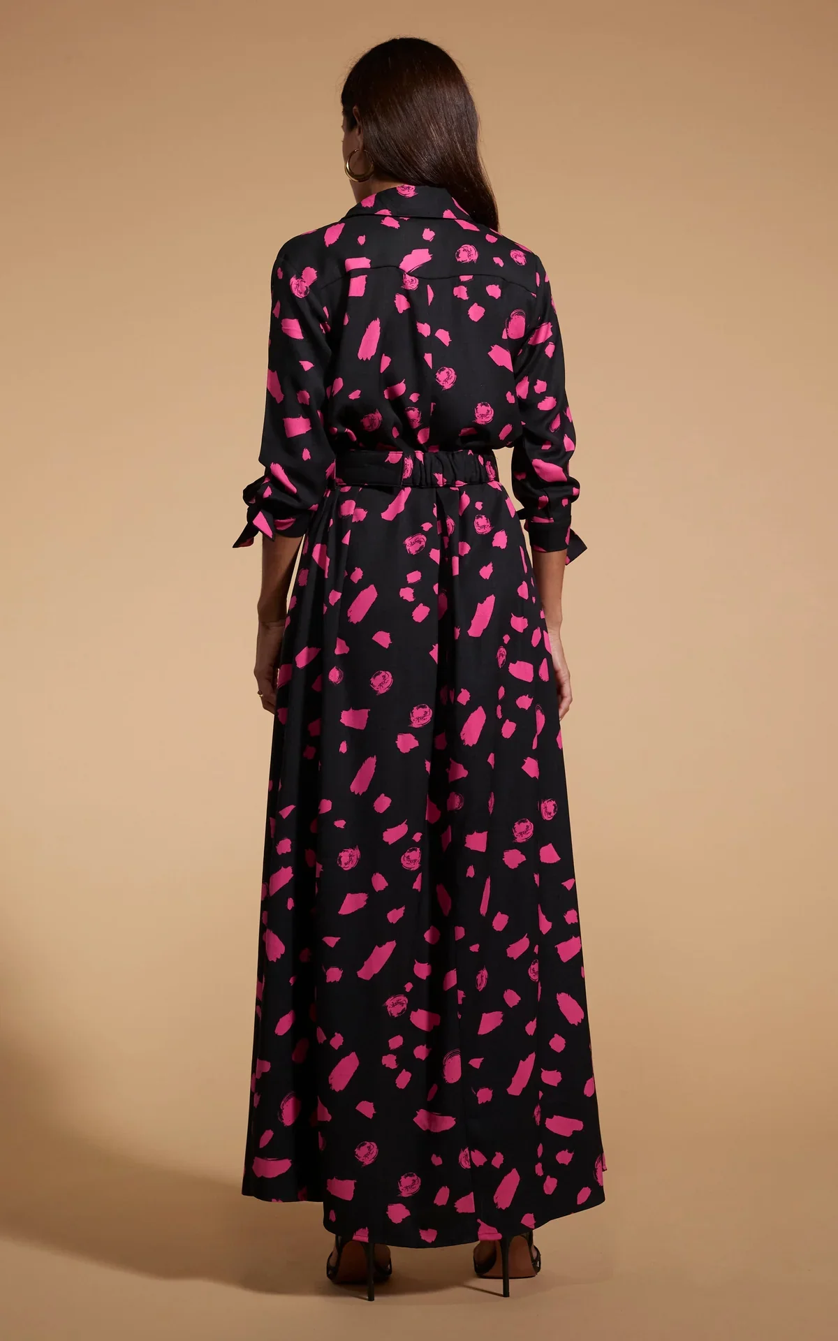 DOVE DRESS (ABSTRACT DOT ON BLACK) - Image 4