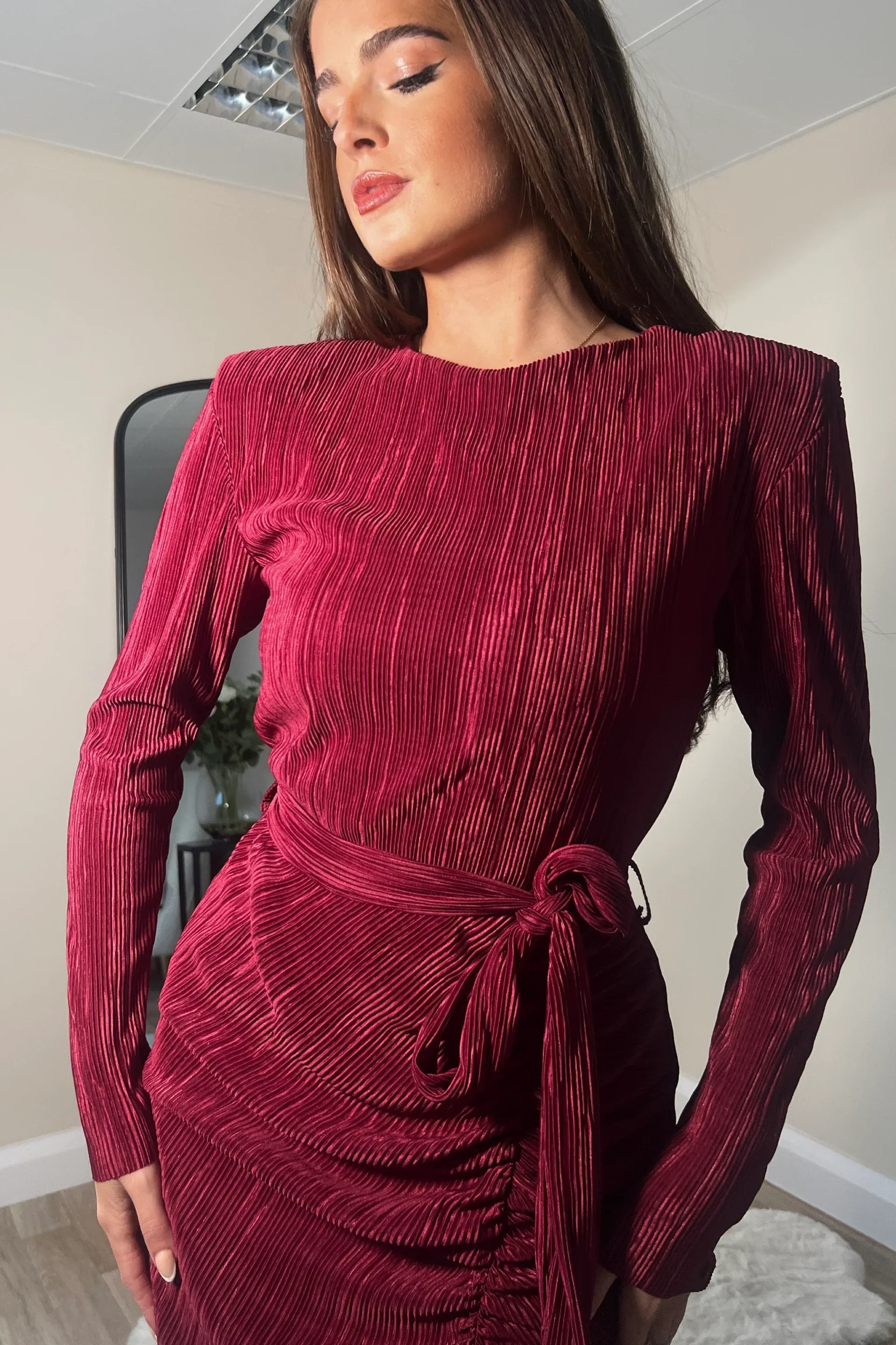 Elena Long Sleeve Ruched Seamed Midi Dress (Wine) - Image 4