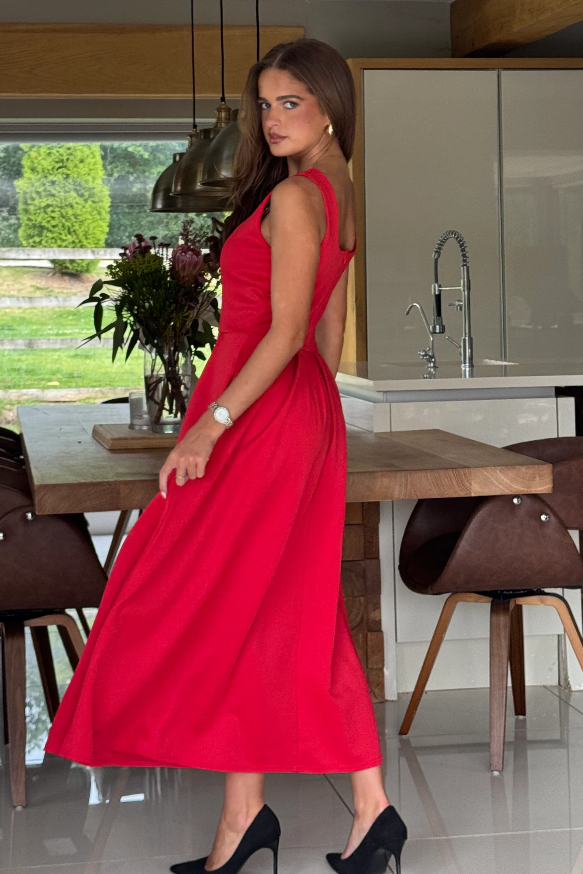 Erica Square Neck Pleated Midi Dress (Red) - Image 3