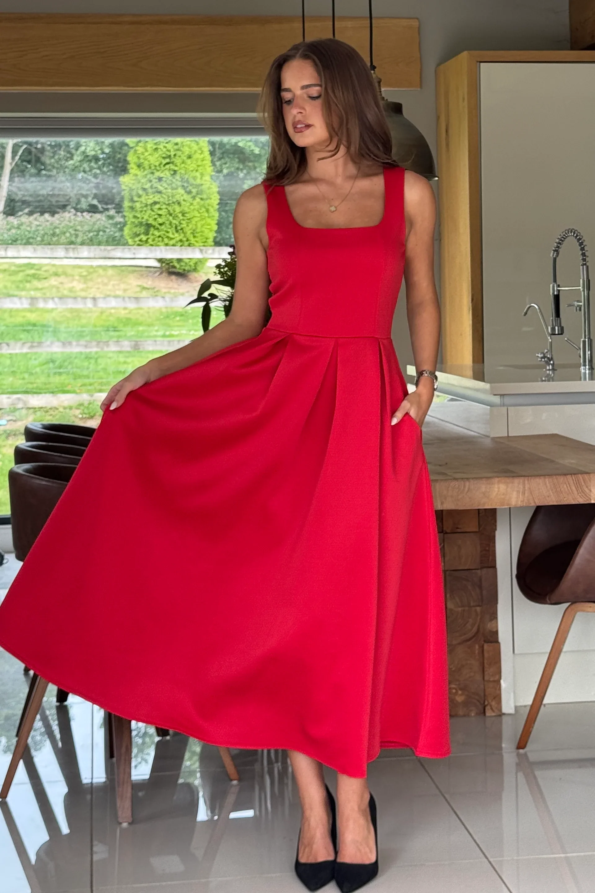 Erica Square Neck Pleated Midi Dress (Red) - Image 4