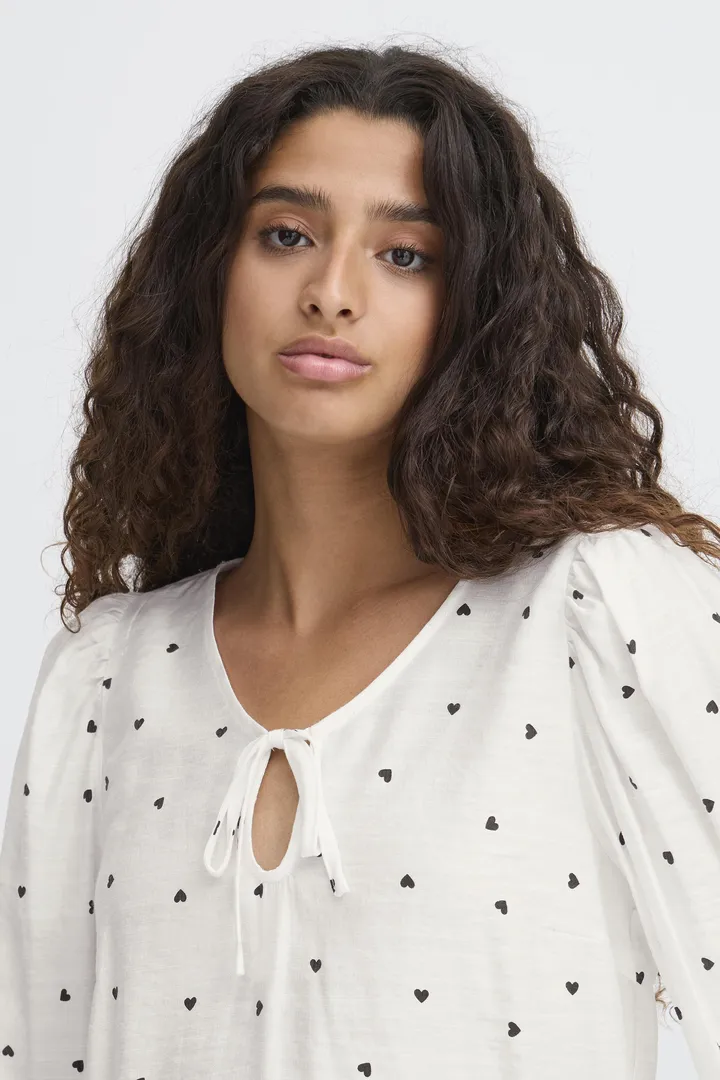Eve Heart Top (White/Black Hearts) - Image 3