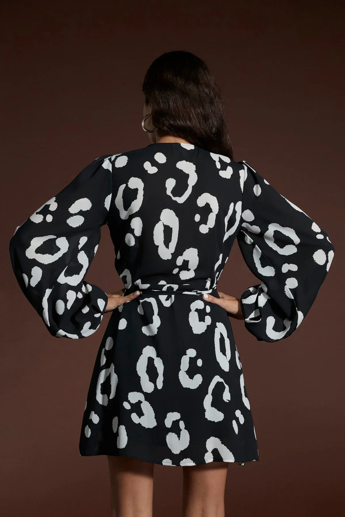 Ginger Mini Wrap Dress (Monochrome) - Image 4