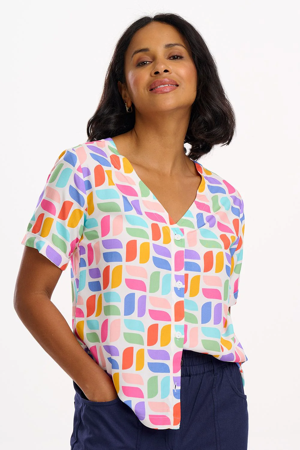 Hatty Shirt (Off White/Curved Geometric) - Image 3