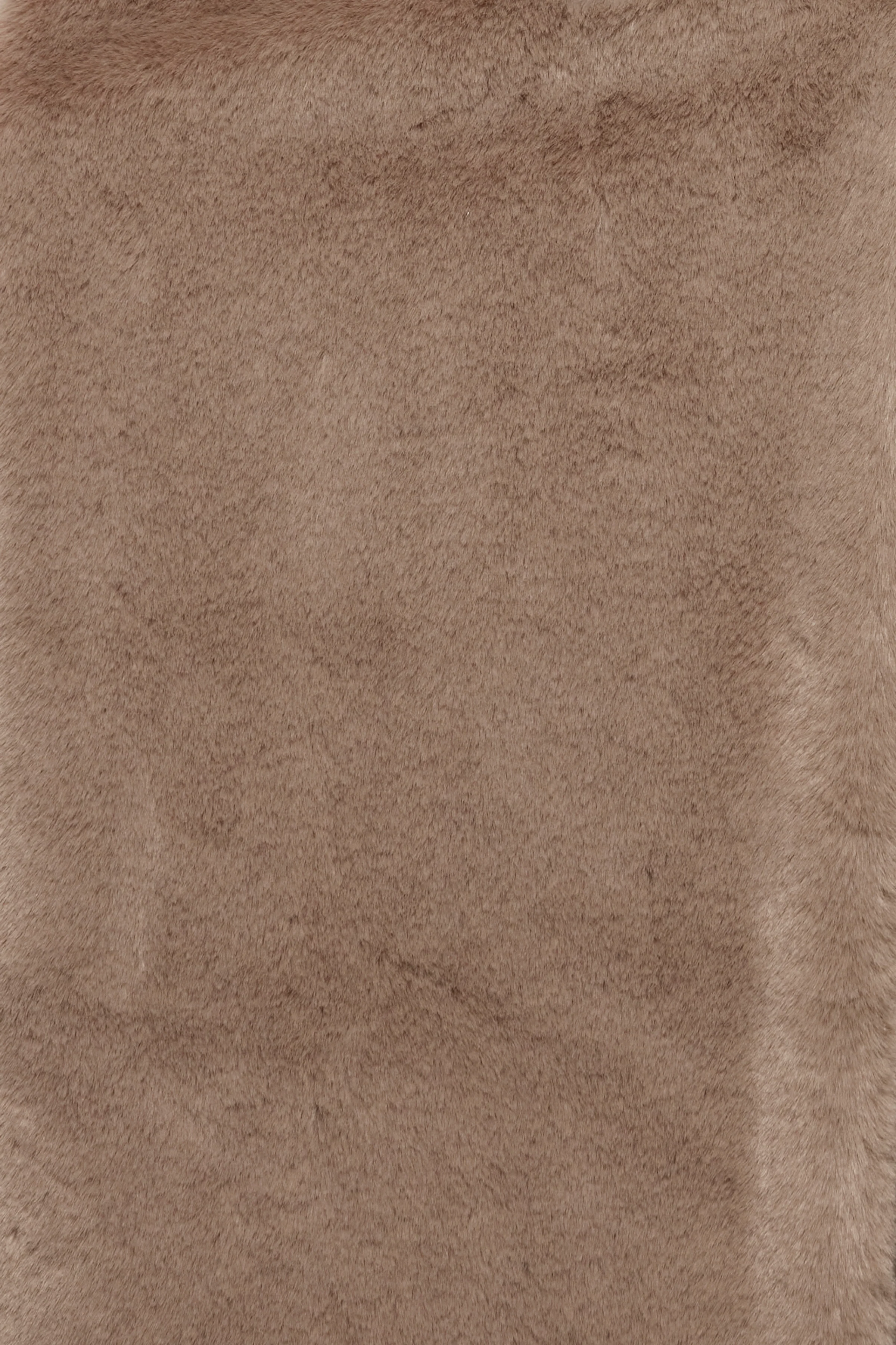 HAYA FAUX FUR COAT (SHITAKE) - Image 3