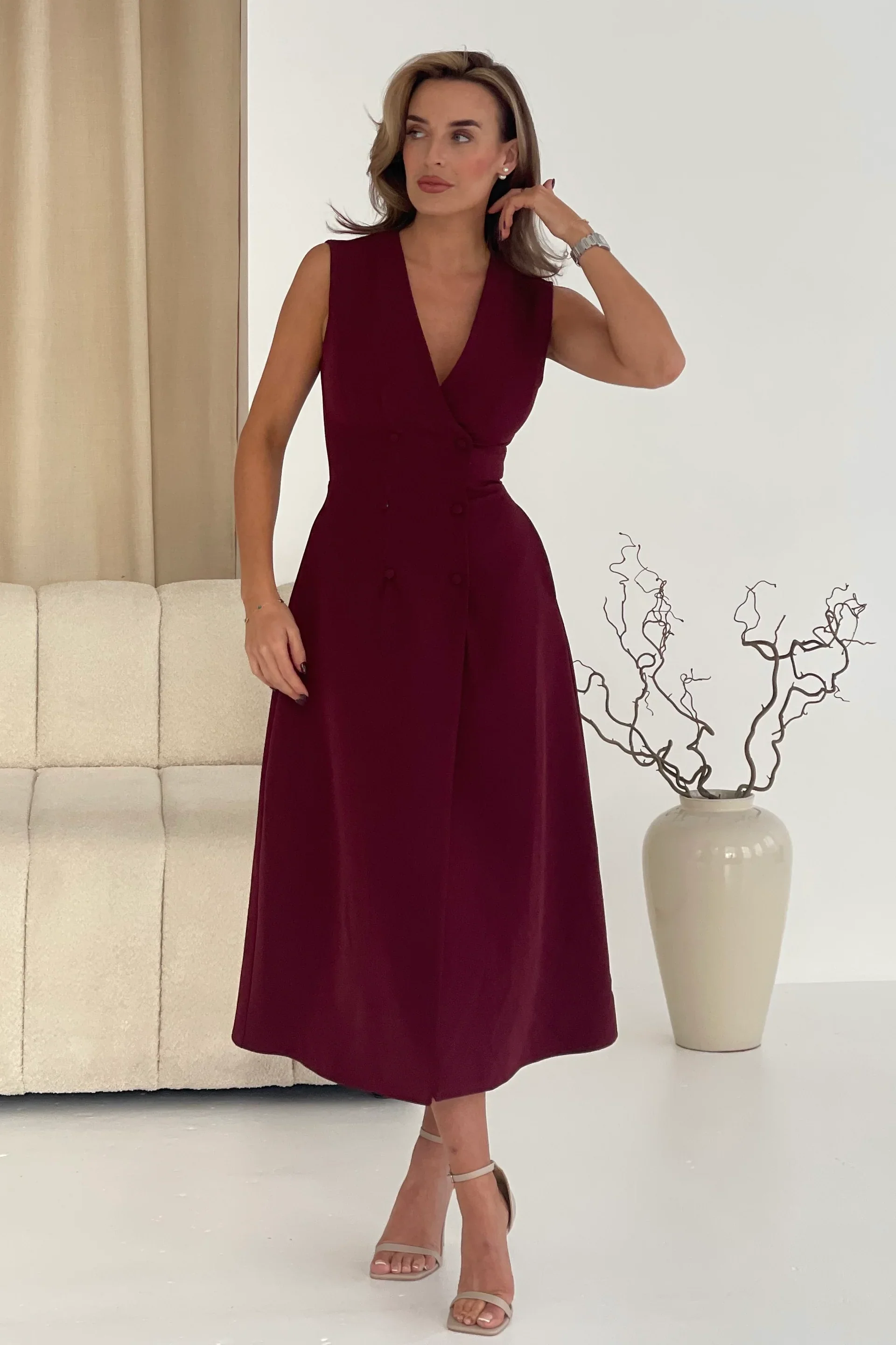 Hazel Tailored Sleeveless Midi Dress (Wine) - Image 4