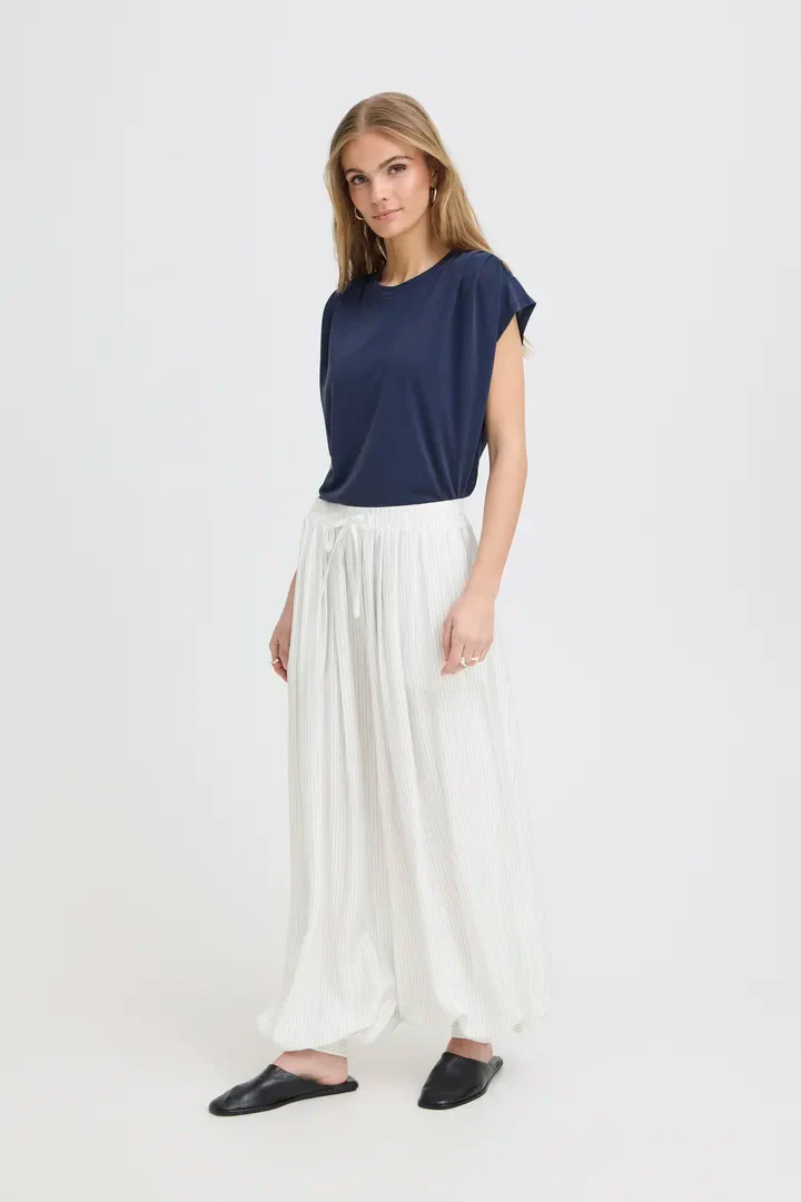 Hetta Balloon Pants (Cloud Dancer/Blue Stripe)