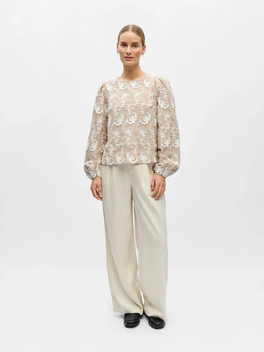 Iris Top (Humus/Cloud Dancer) - Image 3