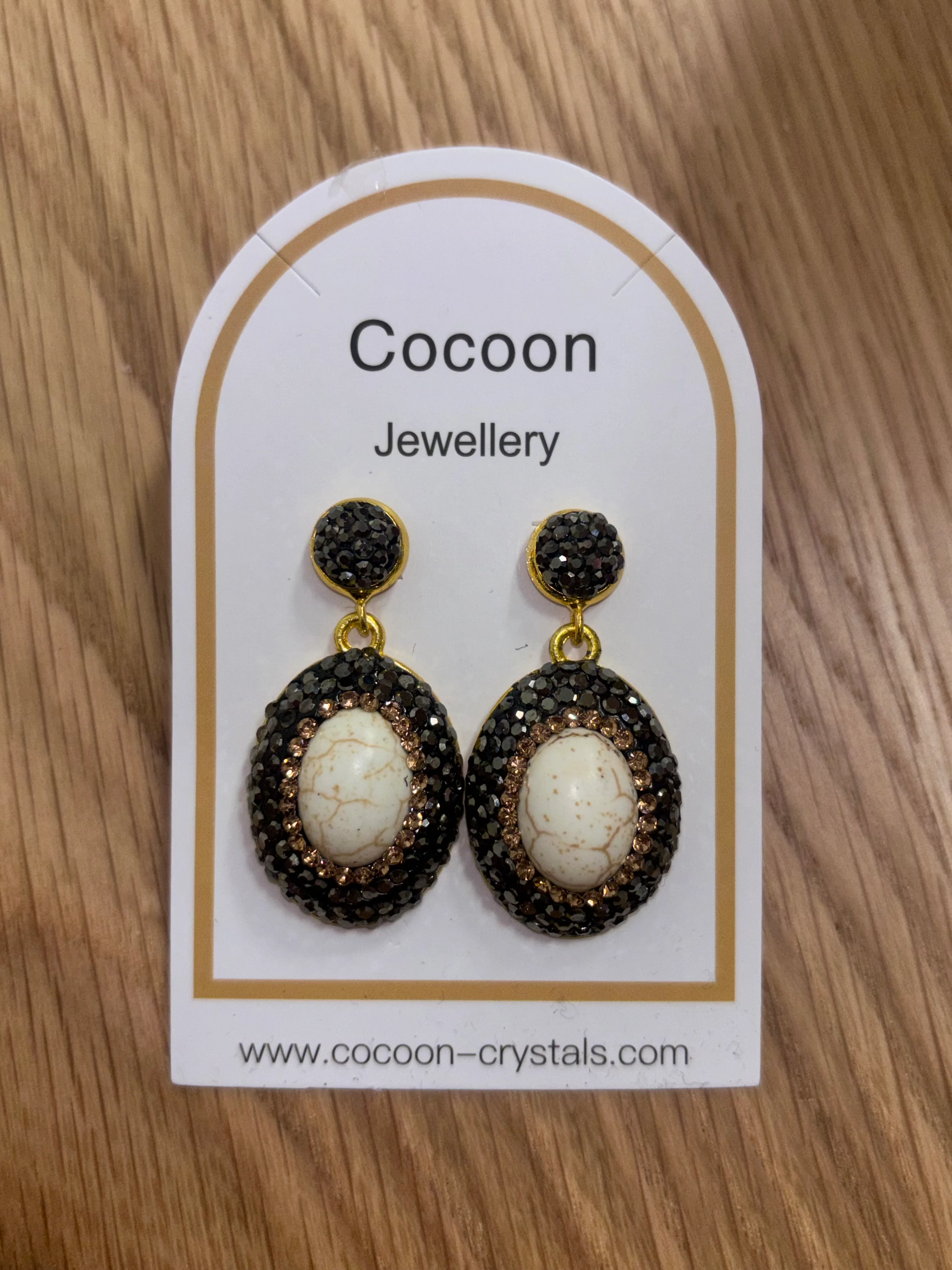 Ivory Crystal Earring (Gold) - Image 2