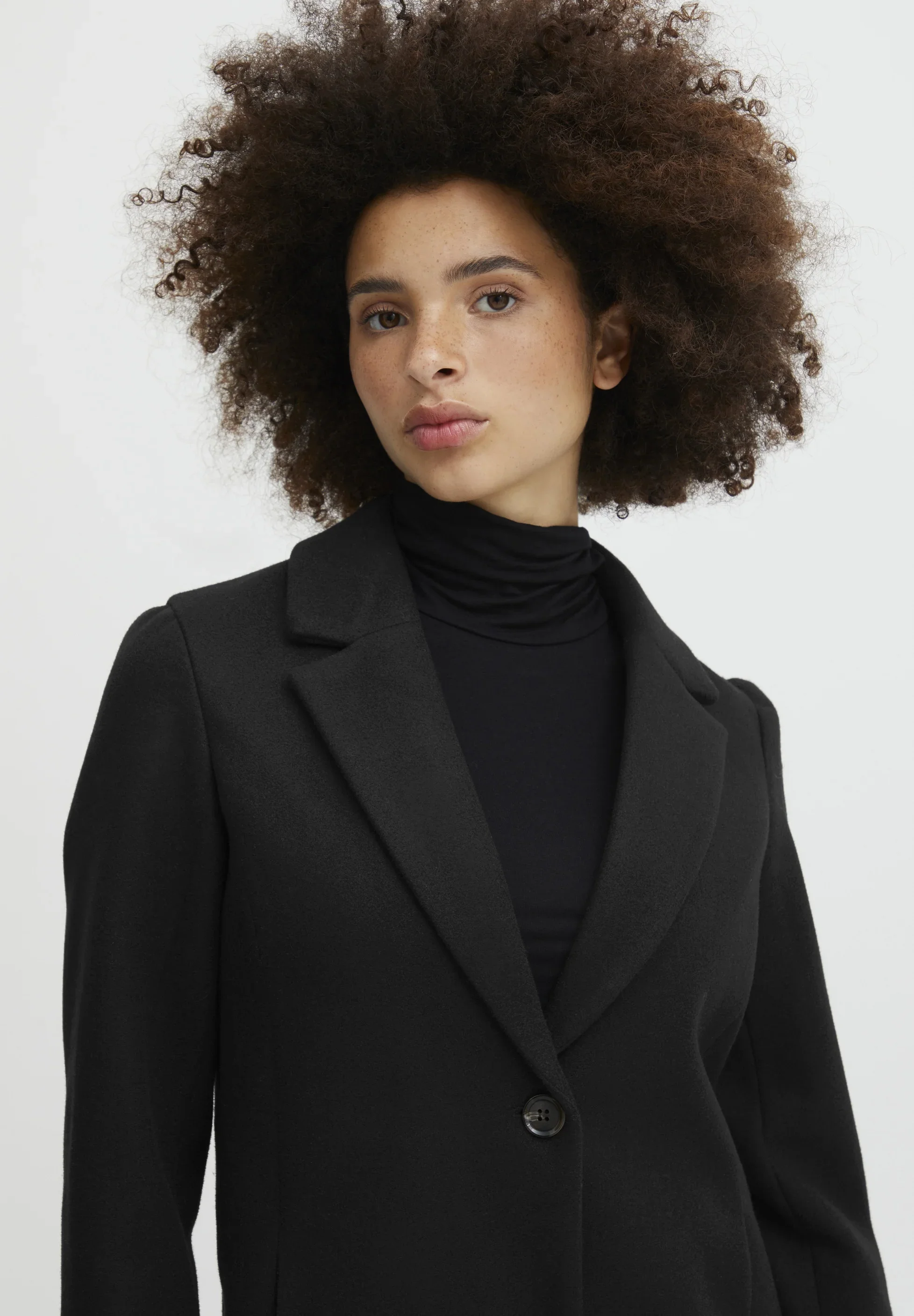 JULIETTE COAT (BLACK) - Image 4
