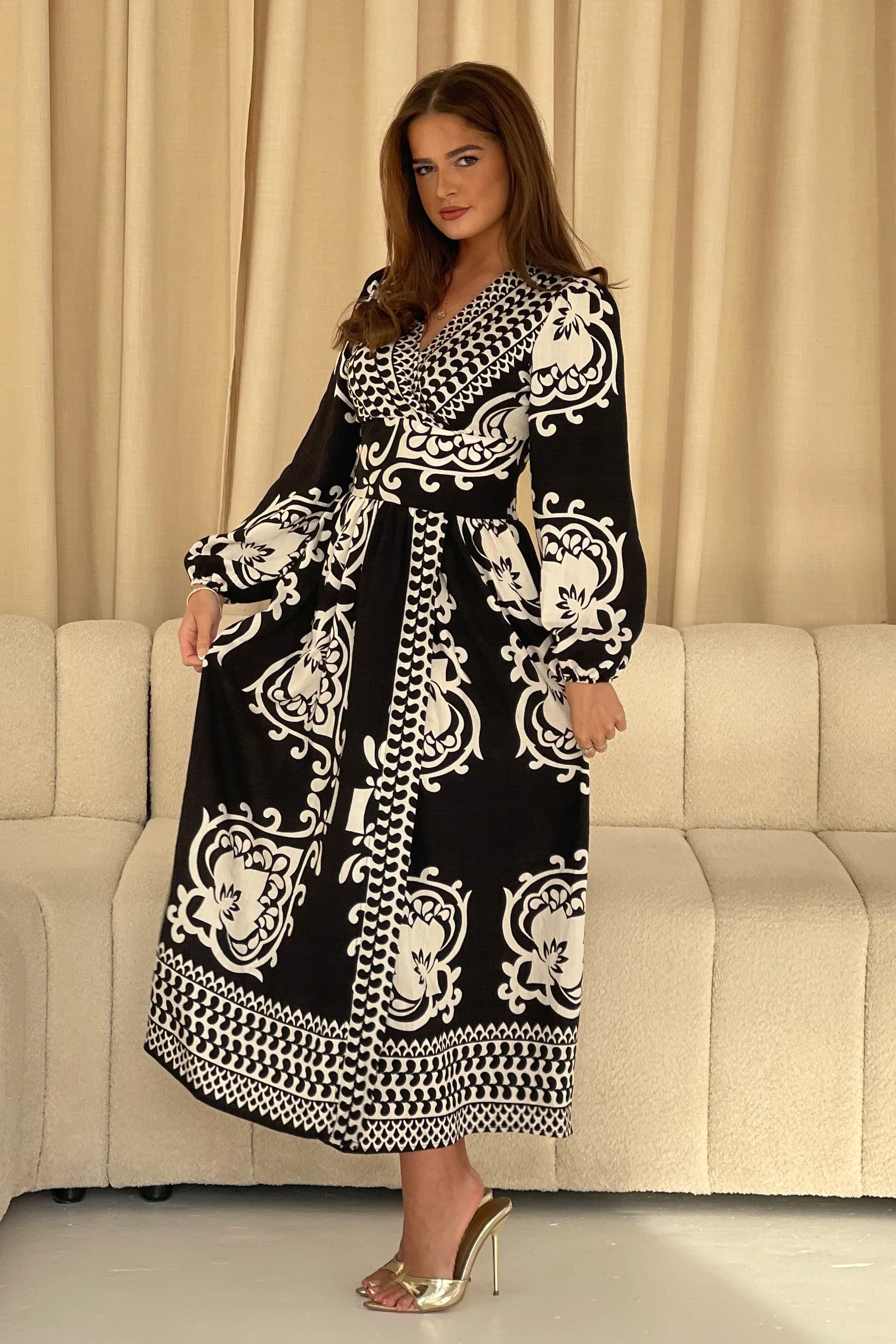 Juno Border Print Long Sleeve Maxi Dress (Black) - Image 2