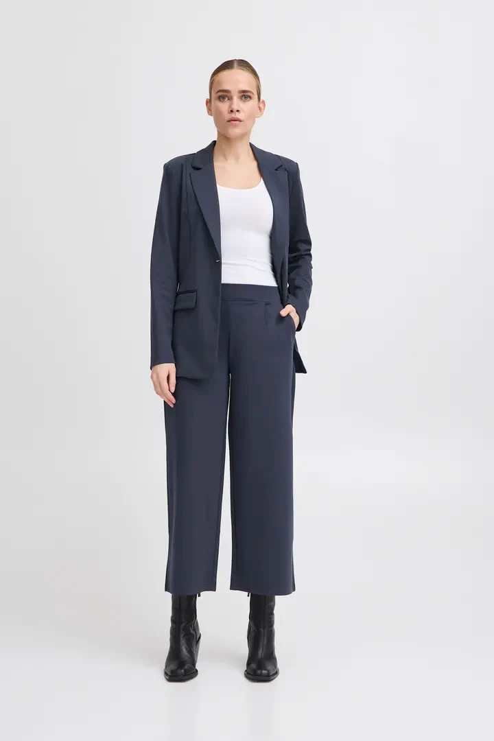 Kate Cropped Wide Leg Pants (Total Eclipse)