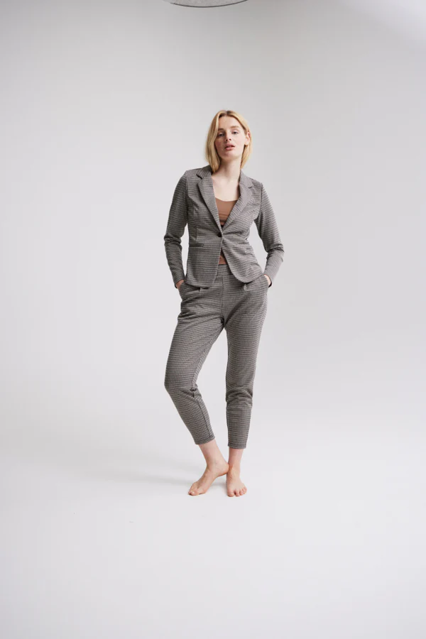 KATE PLAID BLAZER (SAND) - Image 3