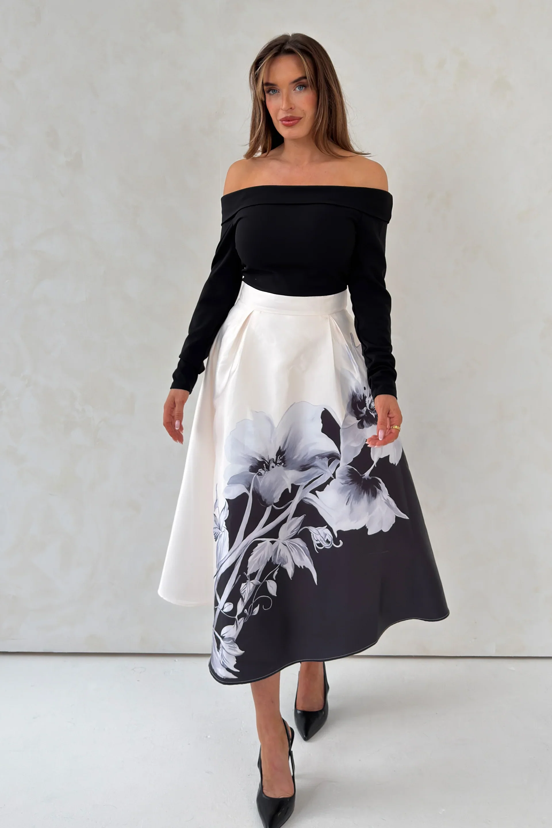 Kathy Bardot Maxi Dress (Black) - Image 2