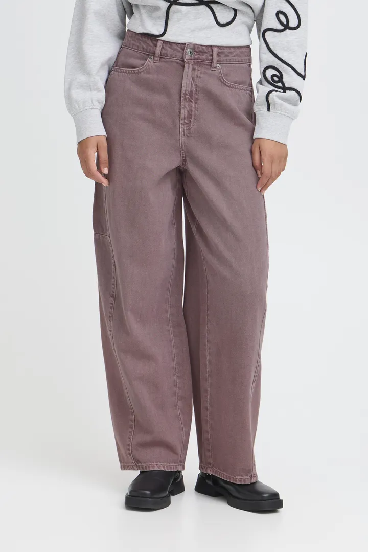 Leah Barrel Leg Jeans (Ruby Wine) - Image 4
