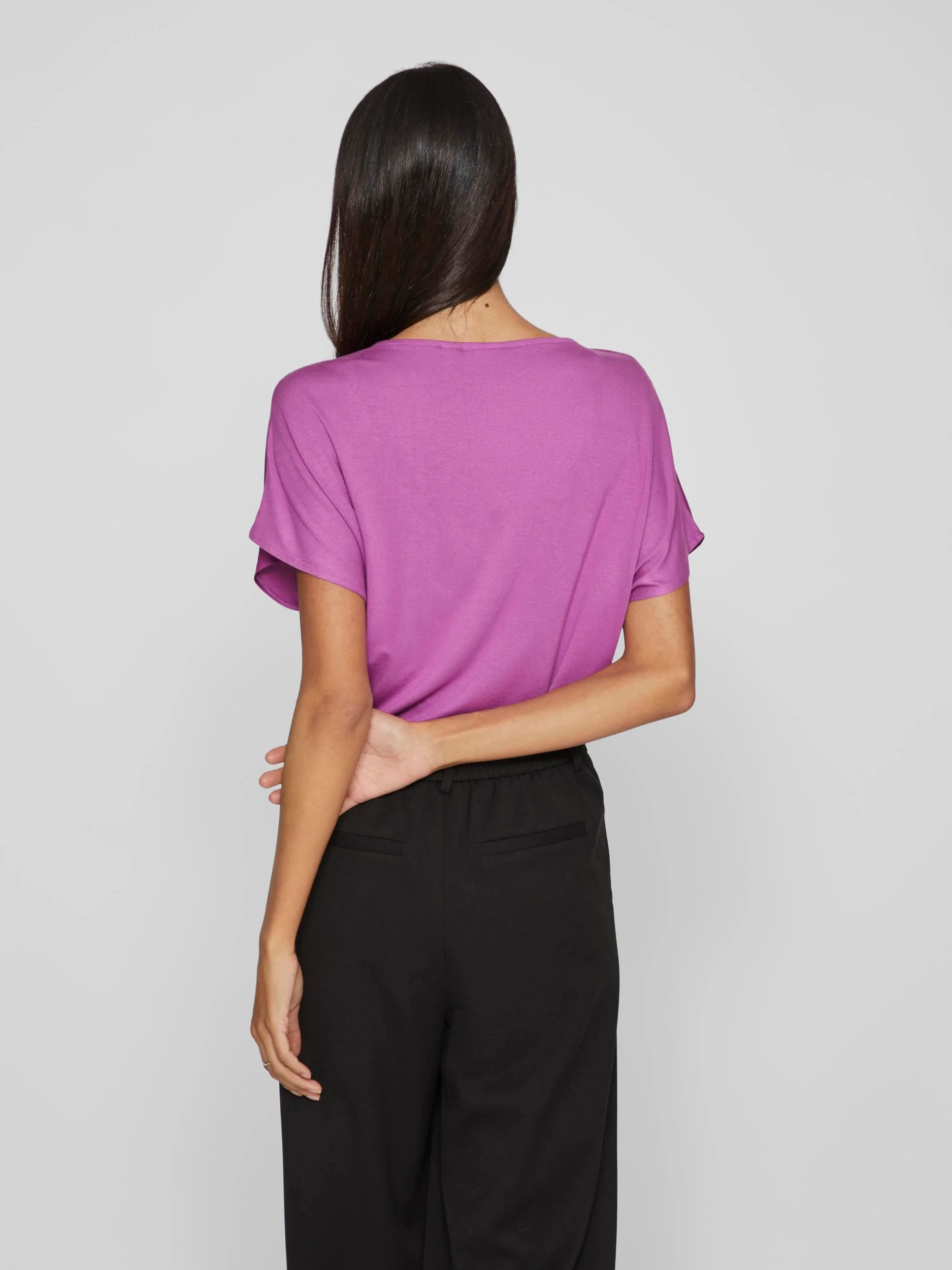 LETTE V-NECK SATIN TOP (CATTLEYA ORCHID) - Image 5