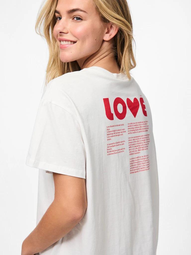 Love T-Shirt (Red/Bright White) - Image 5