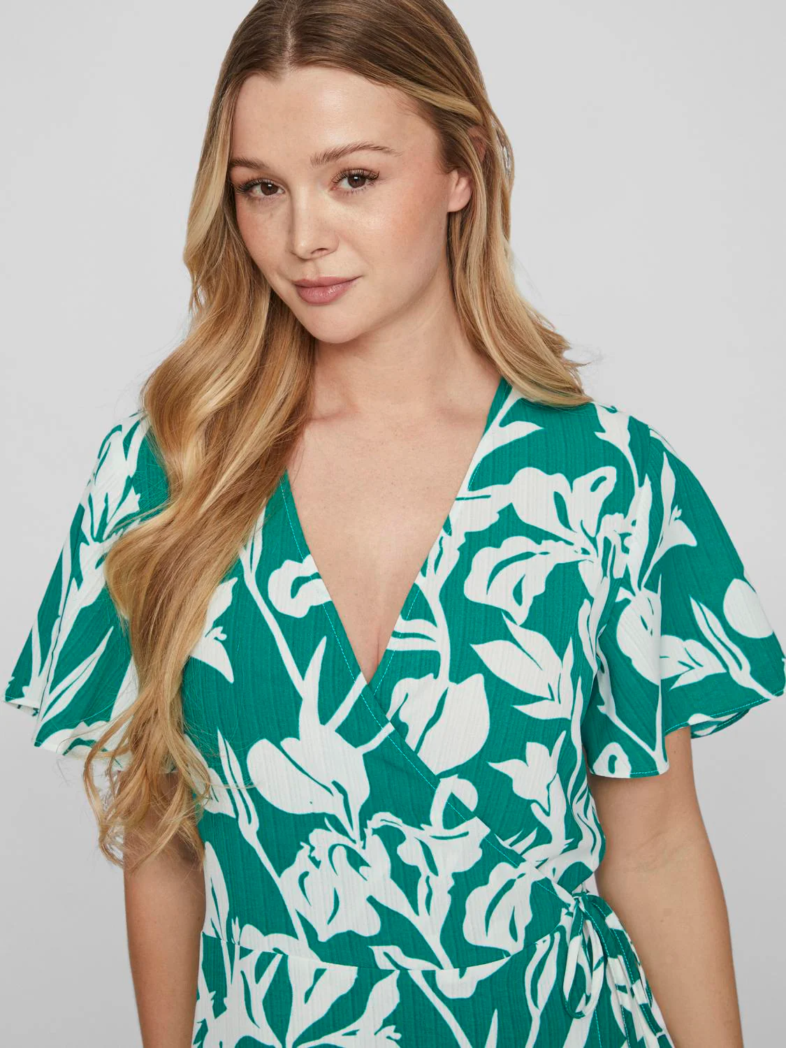 Lovie Wrap Midi Dress (Ultramarine Green) - Image 2