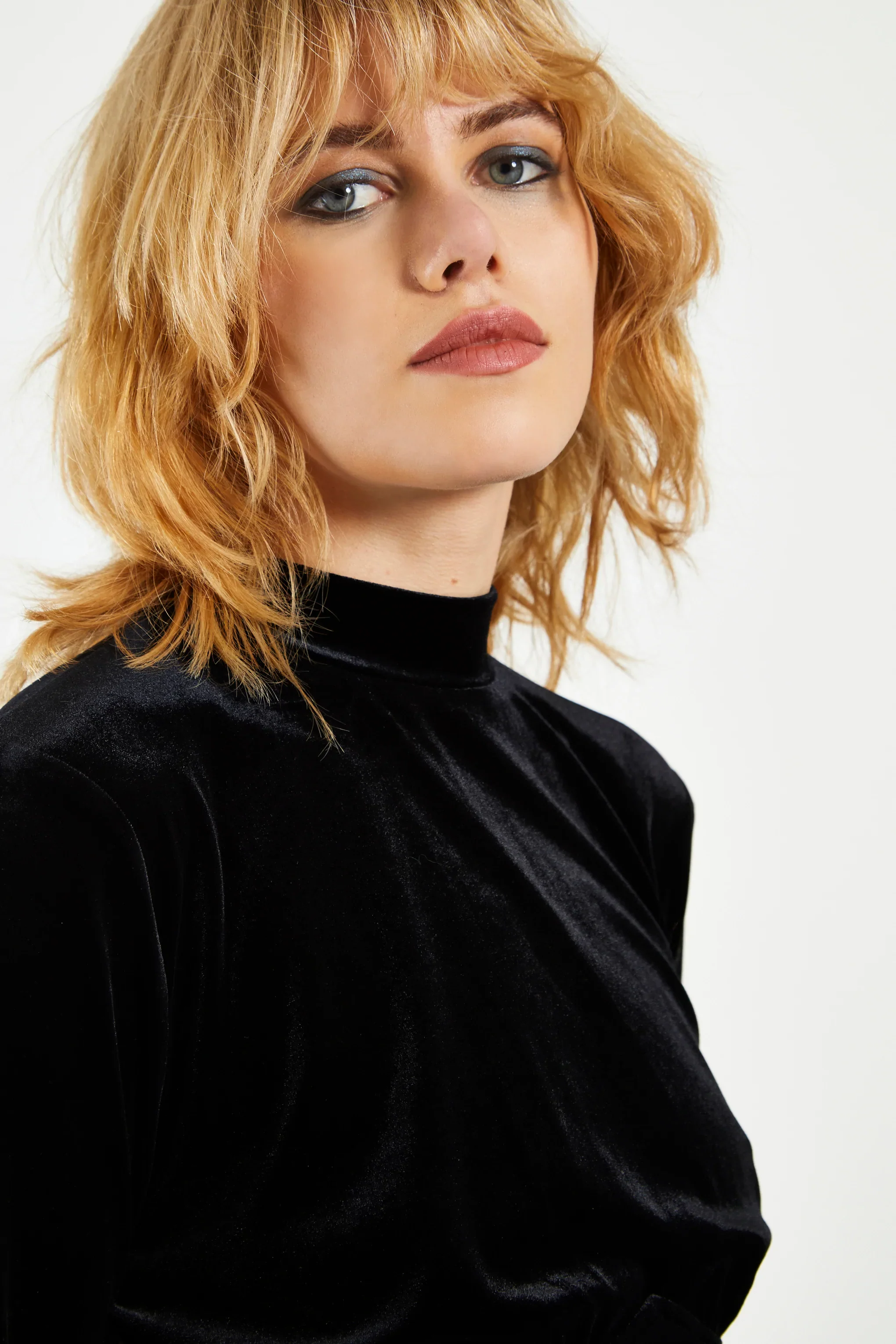 Magan Velvet Mini Dress - Image 4