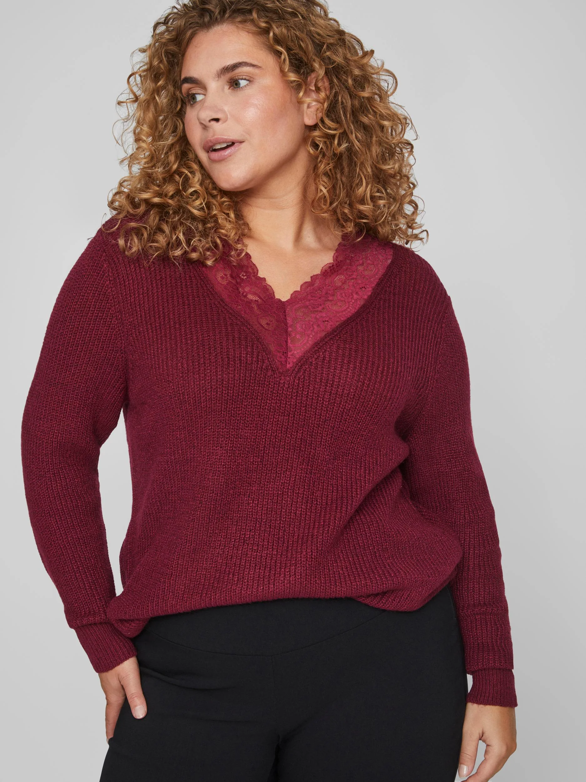 MANDY LACE NECK L/S KNIT JUMPER (BEET RED) - Image 2