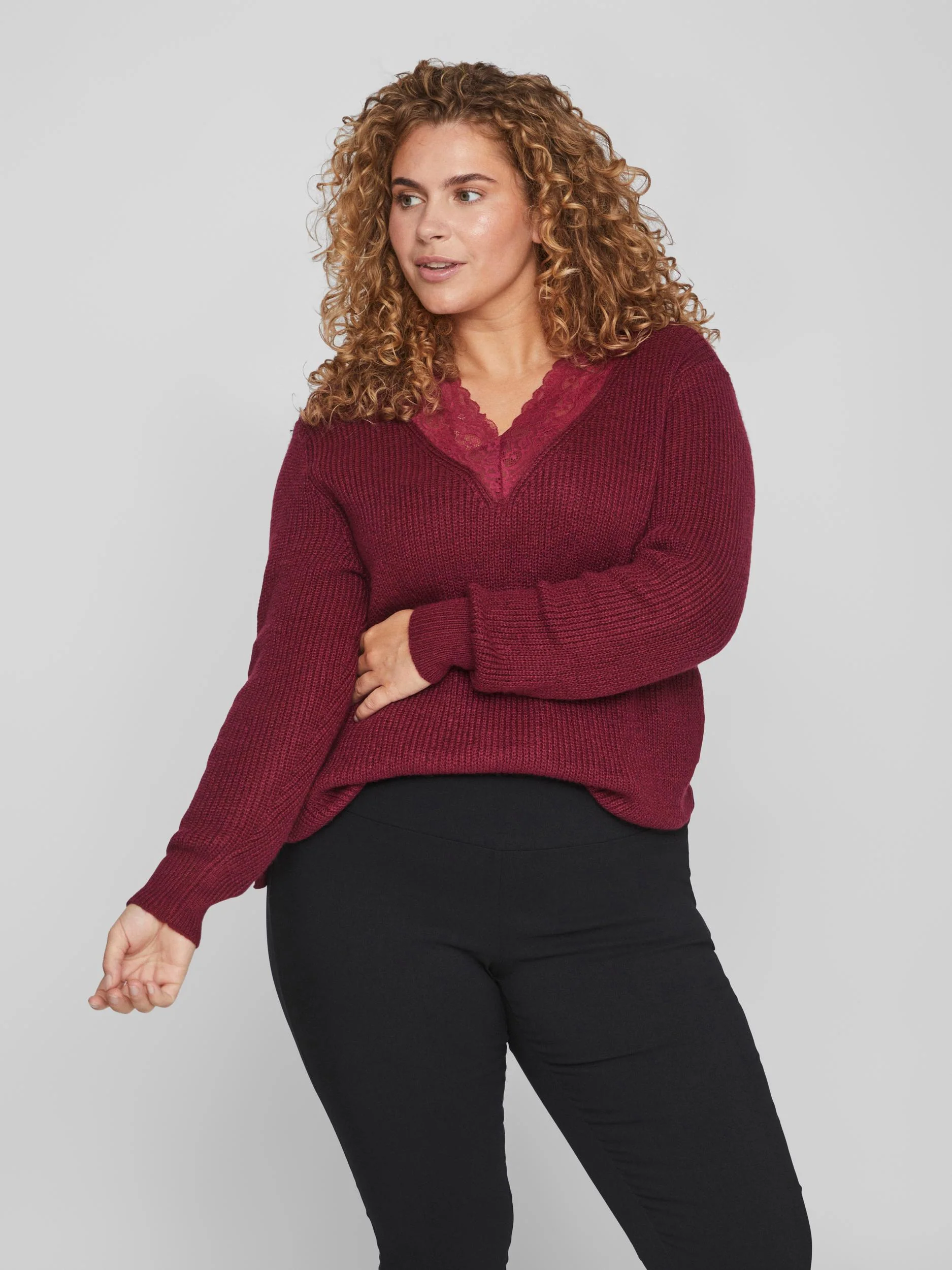 MANDY LACE NECK L/S KNIT JUMPER (BEET RED) - Image 3