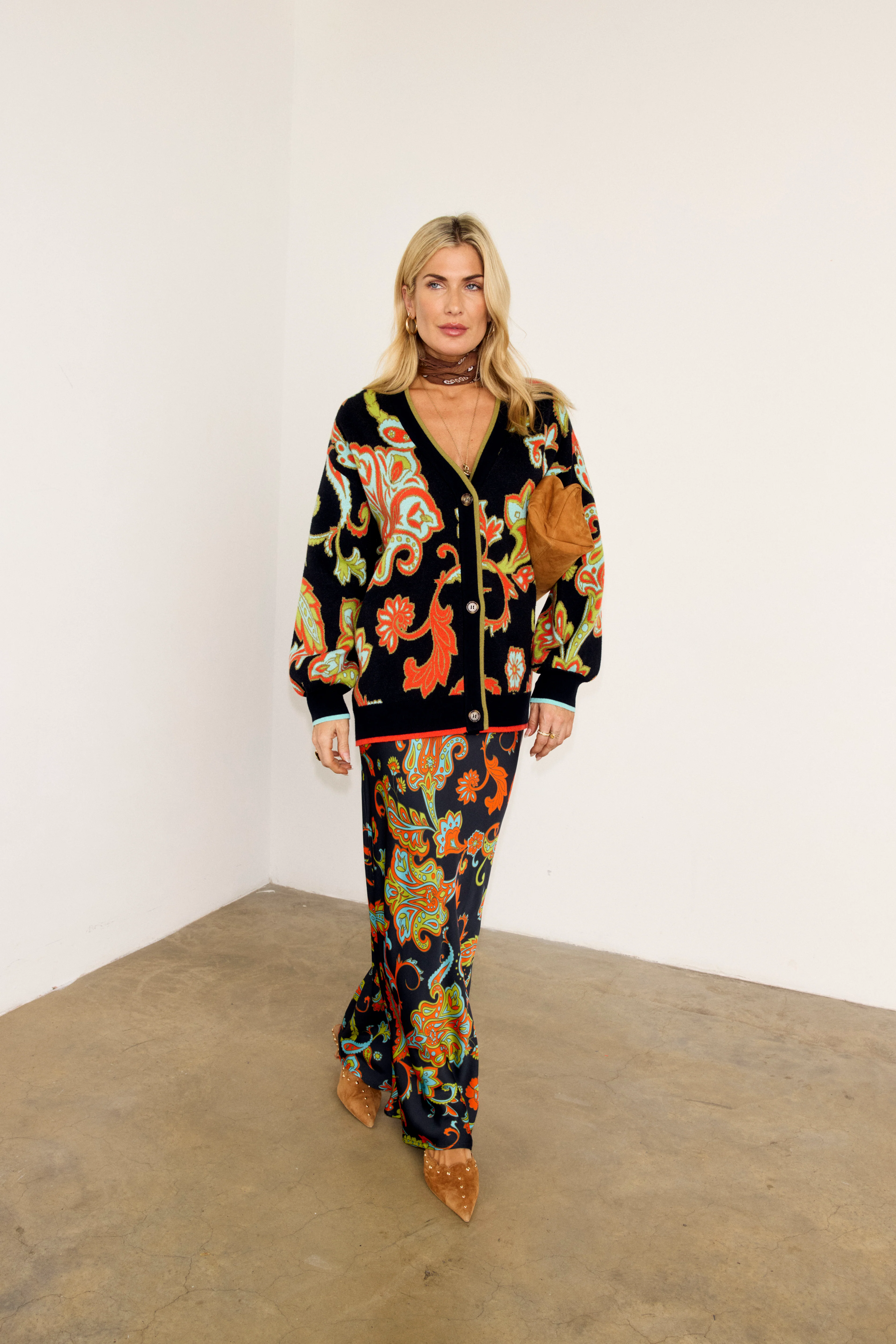 Martha Paisley Cardigan (Black) - Image 4