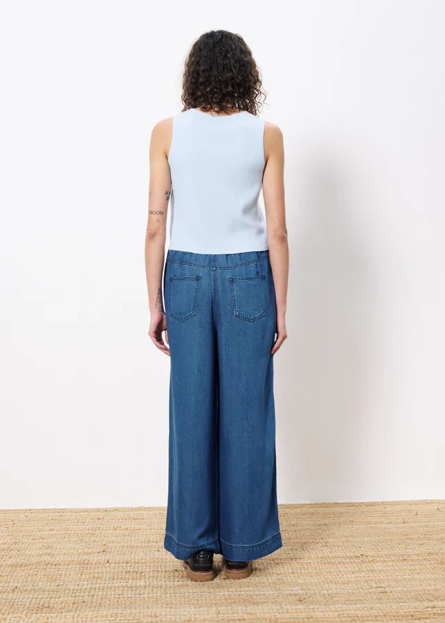 Maurane Sleeveless Top (Light Blue) - Image 4